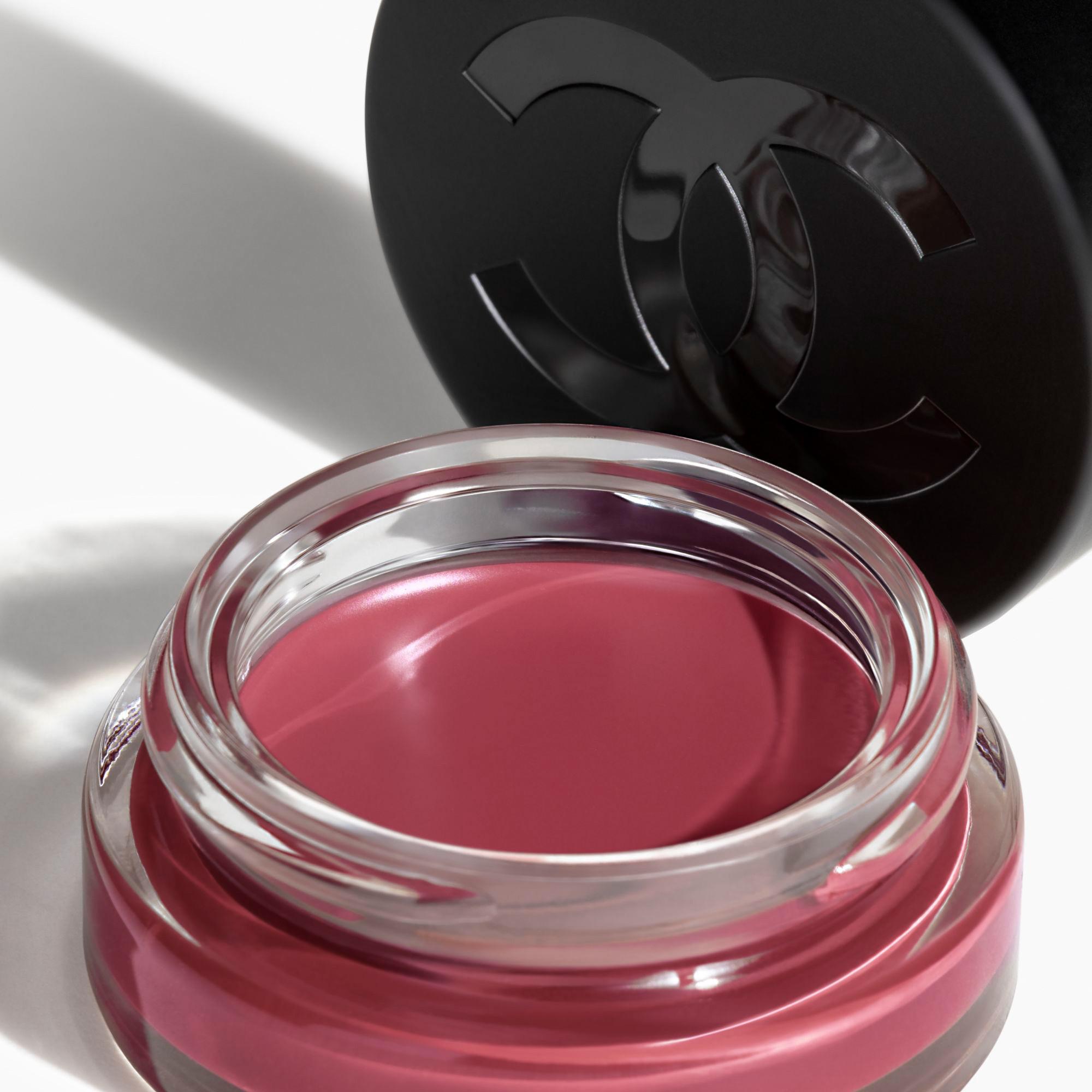 CHANEL N°1 DE CHANEL BALSAM FÜR LIPPEN UND WANGEN schenkt farbe - nährt - polstert auf