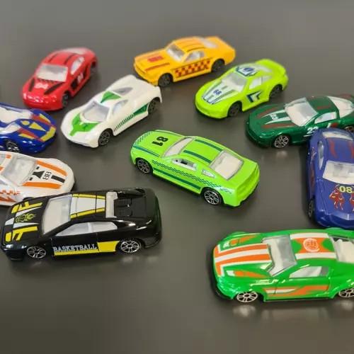 Kruzzel Farbwagen / Federn 1: 64- 16 Stk. Kruzzel 20352
