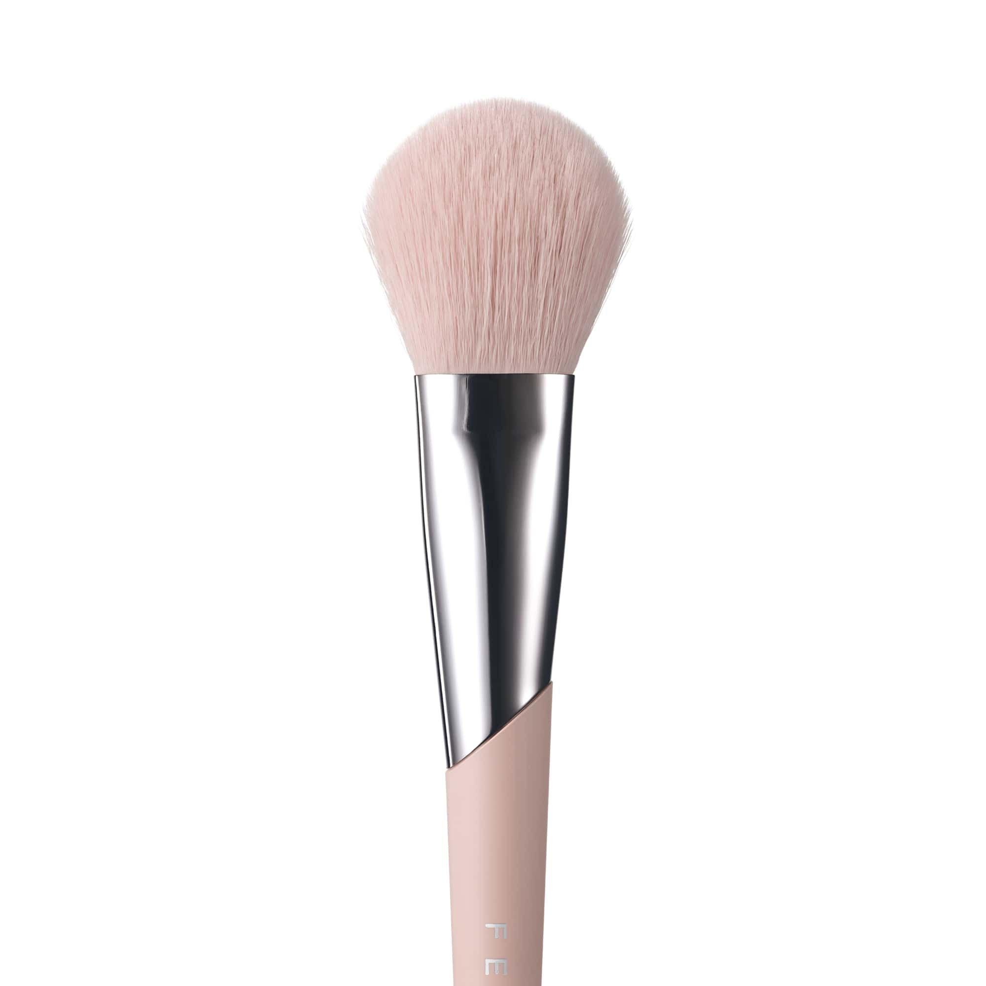 Fenty Beauty By Rihanna brush Brush Sculpting Bronzer 195