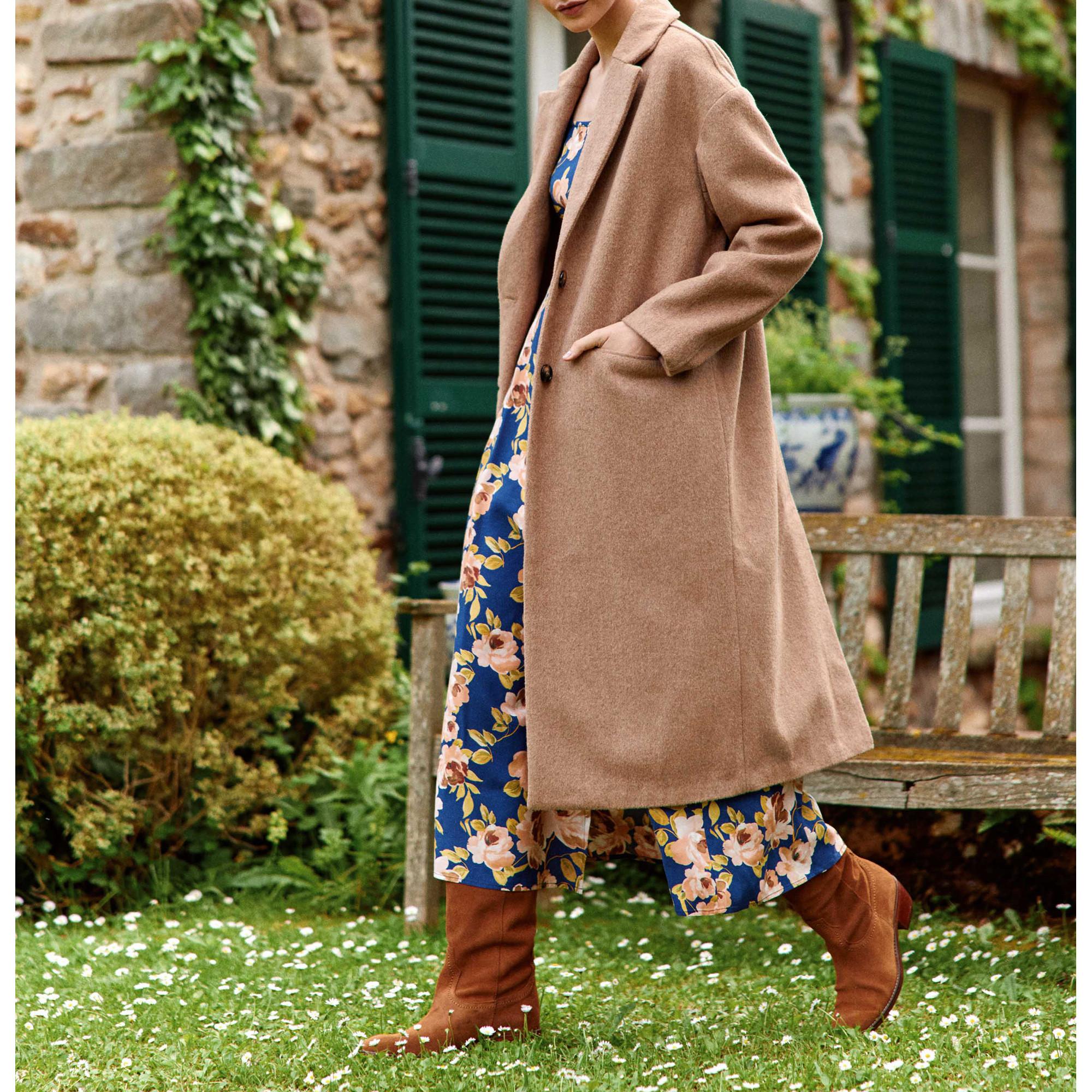 La Petite Etoile Mantel