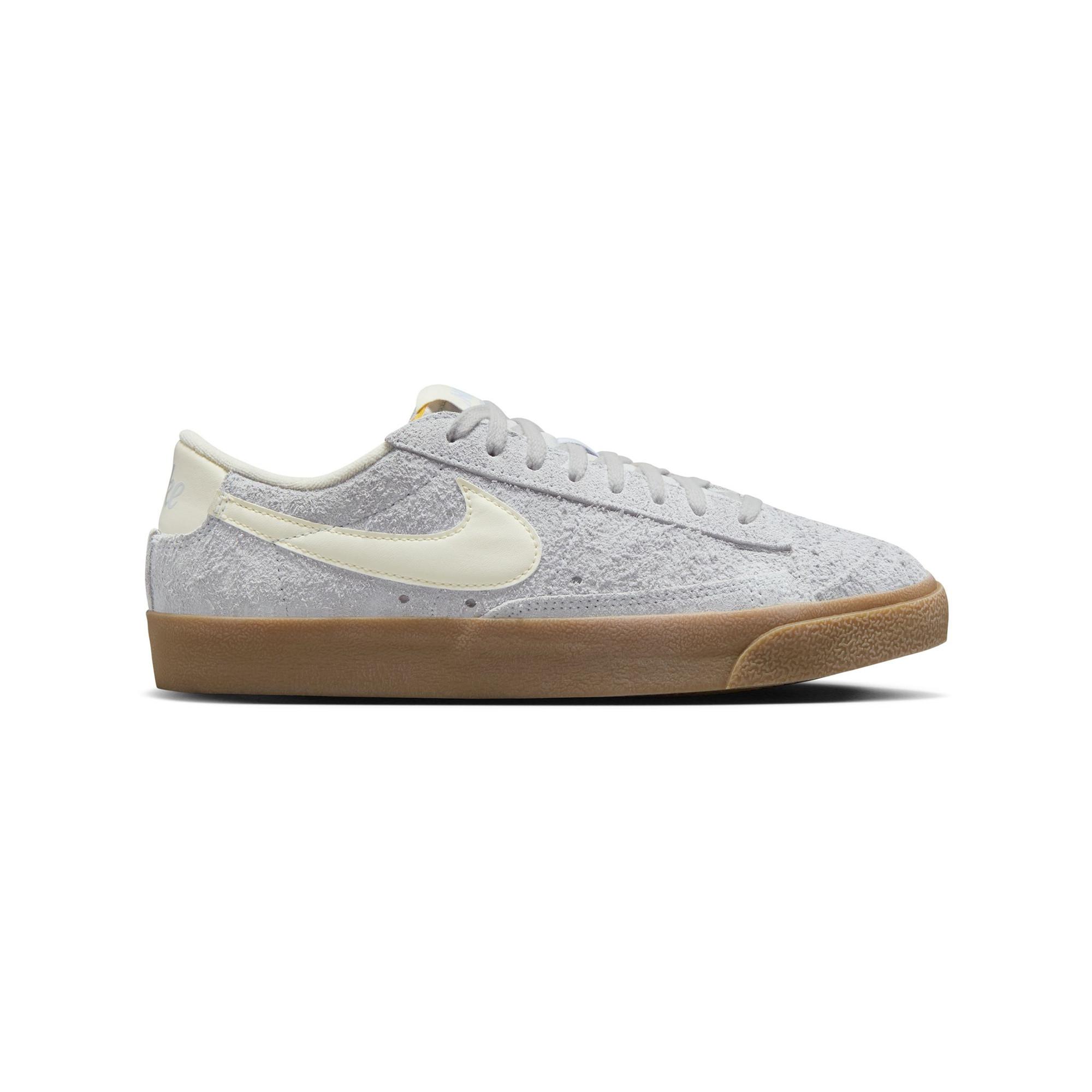 NIKE Wmns Blazer Lo'77 Vntg Sneakers, Low Top