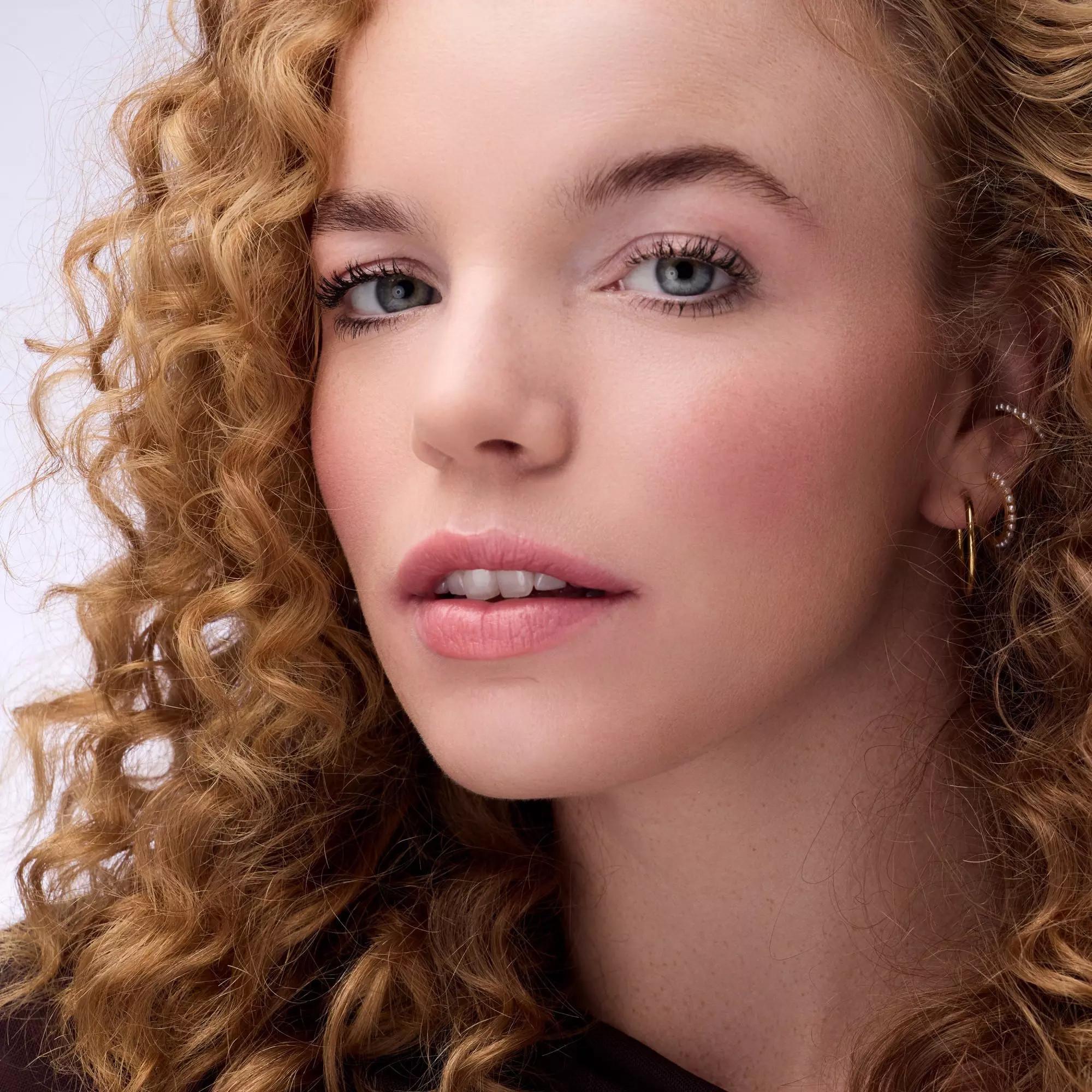 CATRICE Blushin' Charm Multi Stick