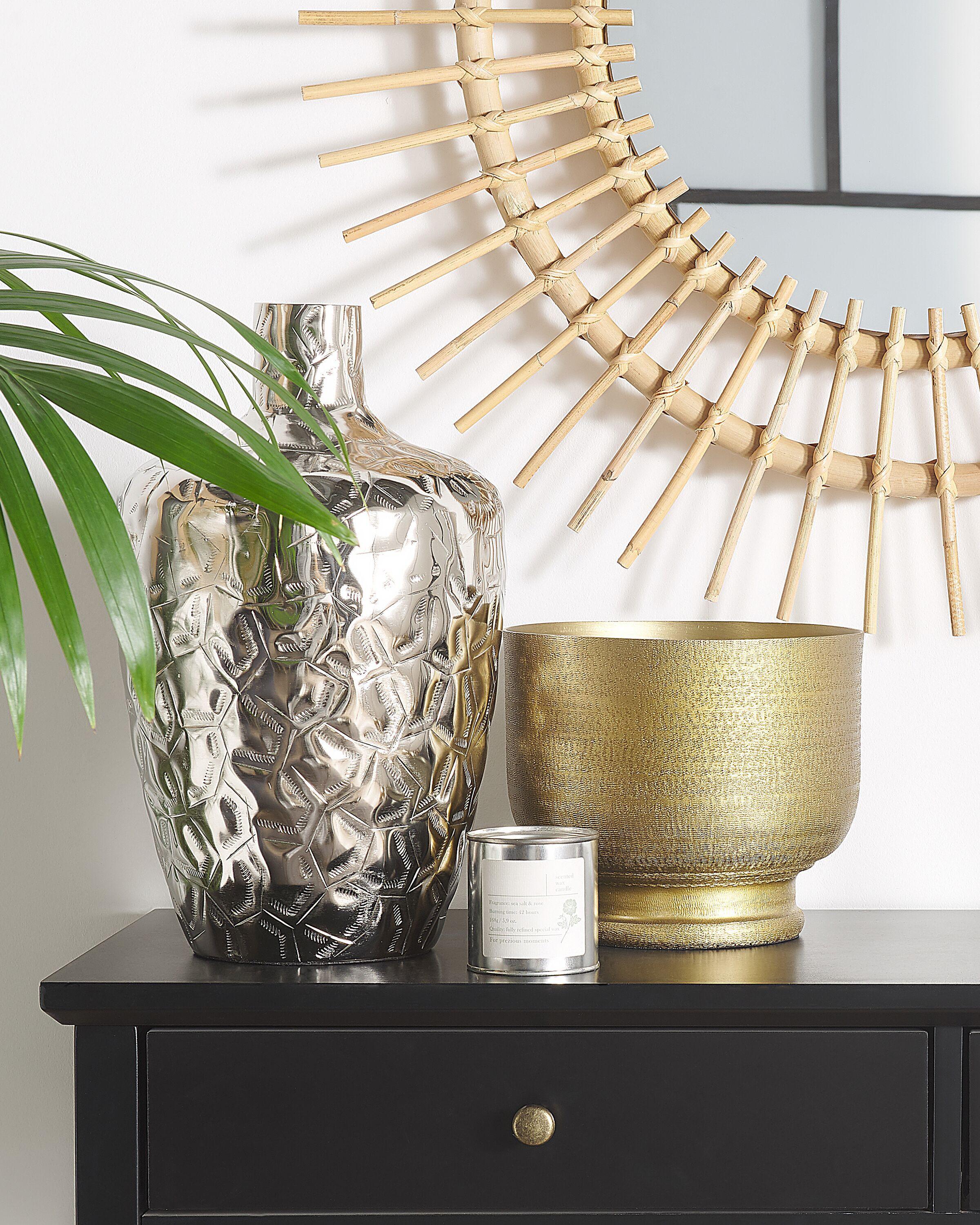 Beliani Blumenvase aus Aluminium Glamourös INSHAS