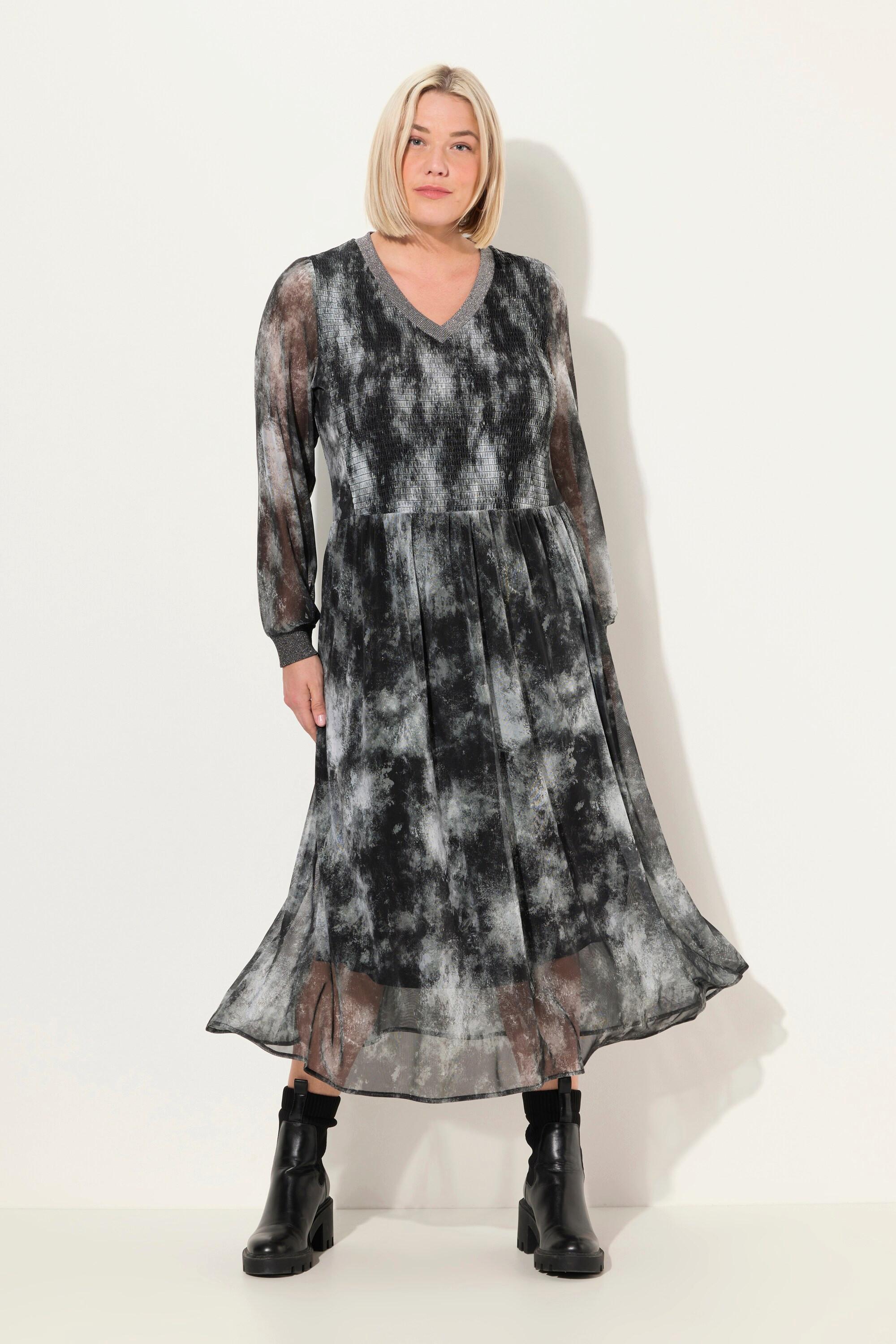 Ulla Popken Smok Midikleid Batikmuster V-Ausschnitt Langarm