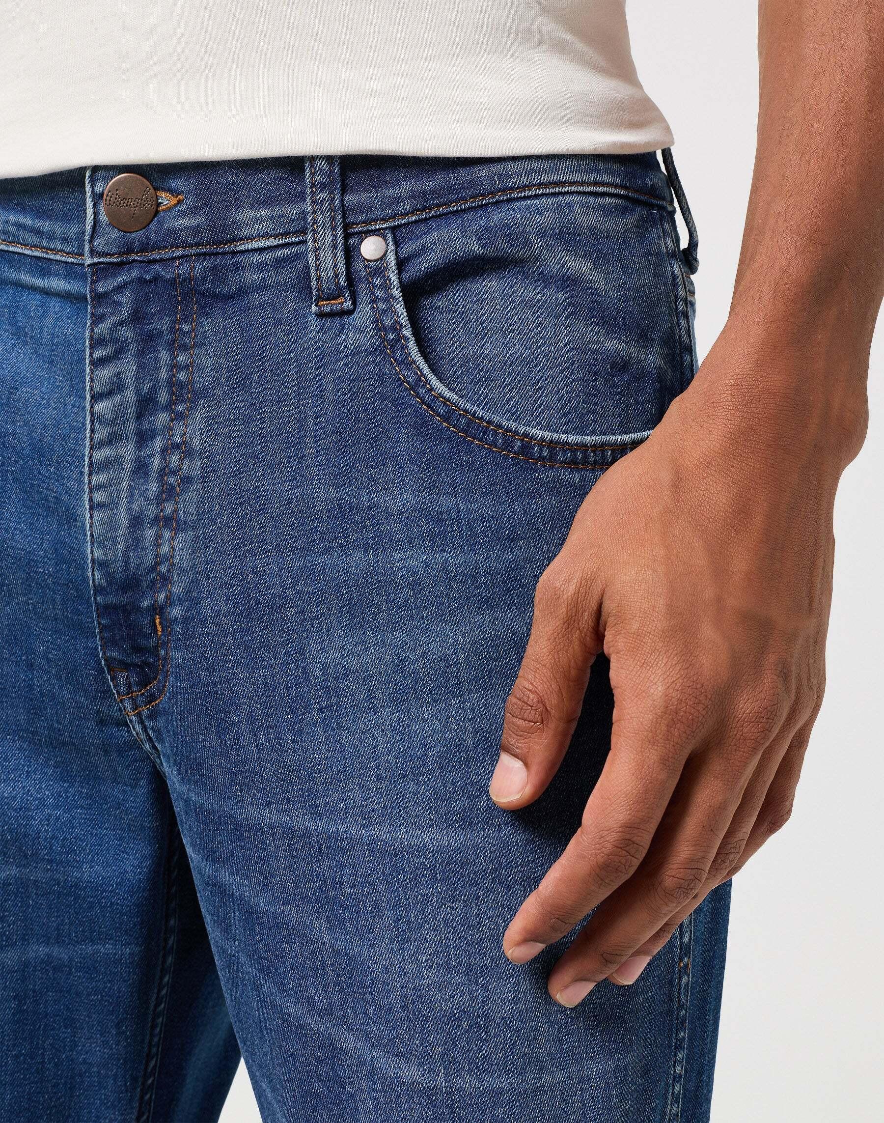 Wrangler Greensboro Straight Leg Low Stretch Jeans