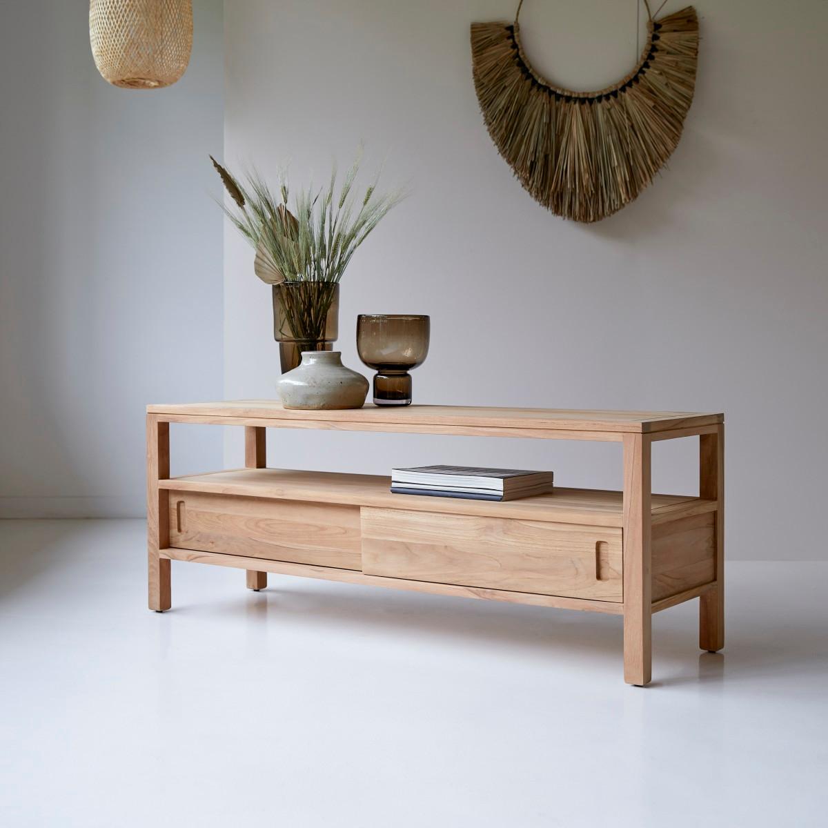 Tikamoon TV Schrank aus massivem Teakholz 130 cm Anton