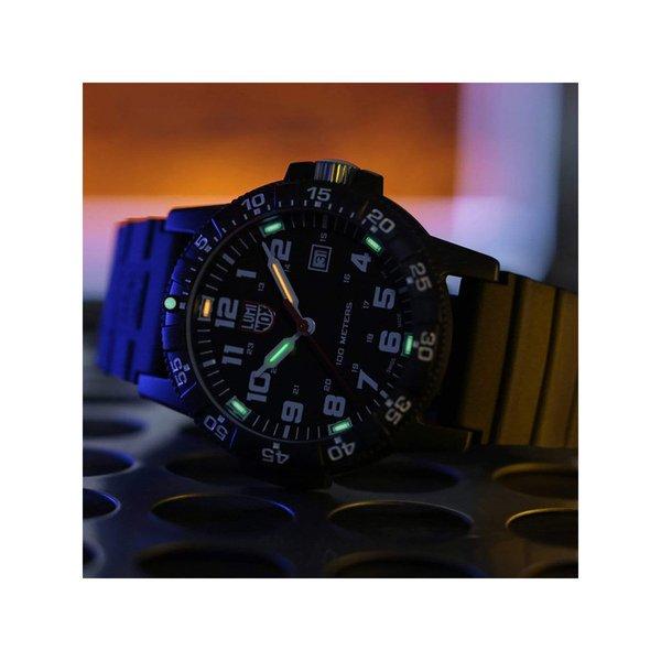 Luminox SEA Turtle Giant Analoguhr