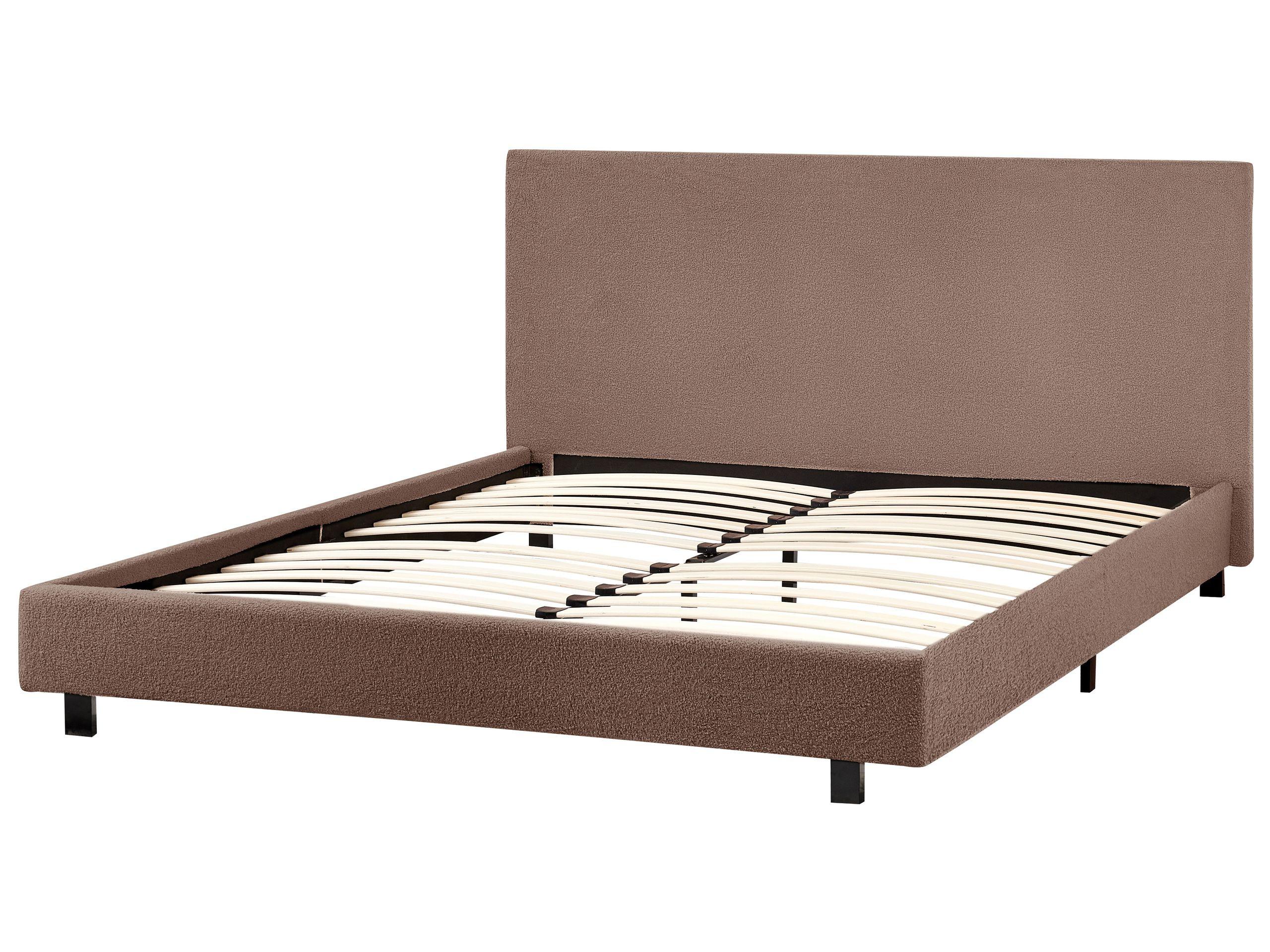 Beliani Bett mit Lattenrost aus Bouclé Landhausstil ALBI