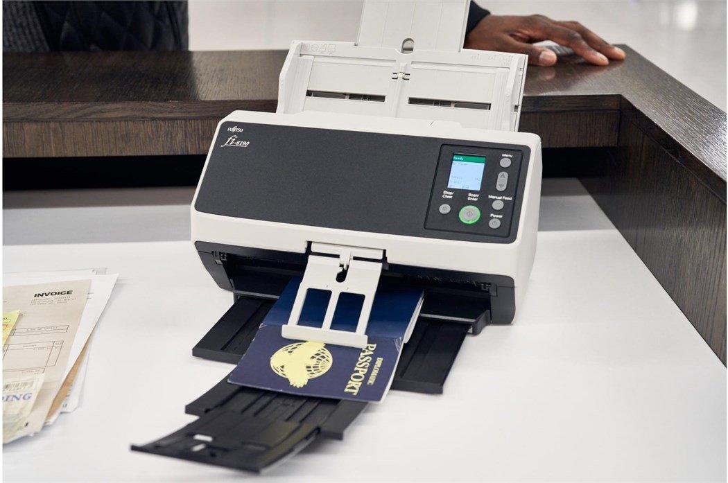 Fujitsu Dokumentenscanner fi-8170