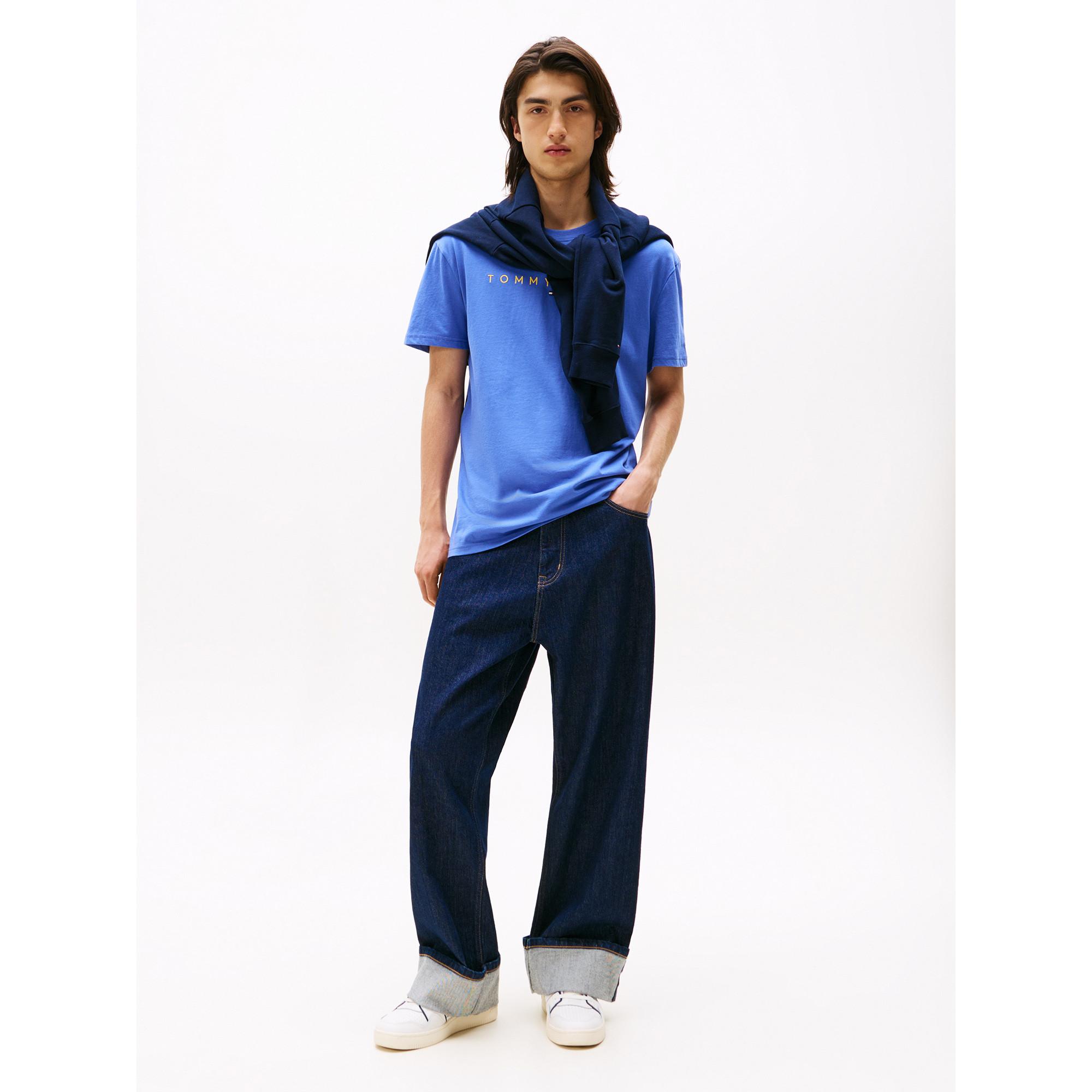TOMMY JEANS T-Shirt mit aufgesticktem Logo