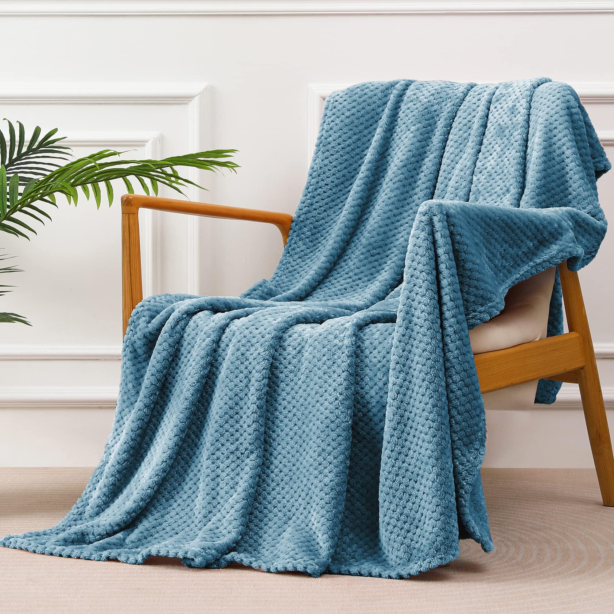 Alopini Kuscheldecke Superweiche und warme Fleecedecke für Sofa, Couch und Bett mit Waffelmuster, kuschelige & gemütliche Decke