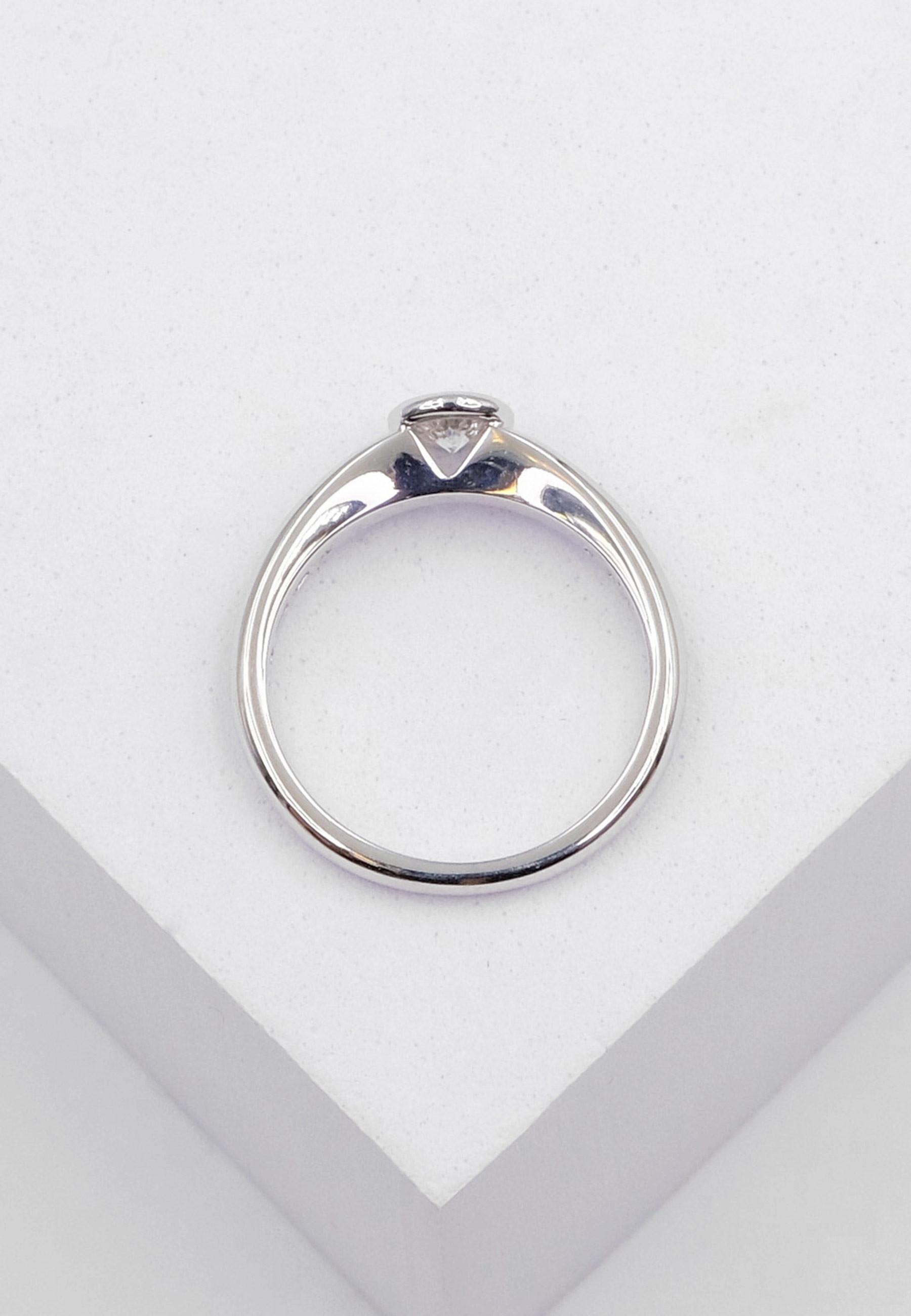 MUAU Schmuck Solitaire Ring Diamant 0.30ct. Weissgold 750