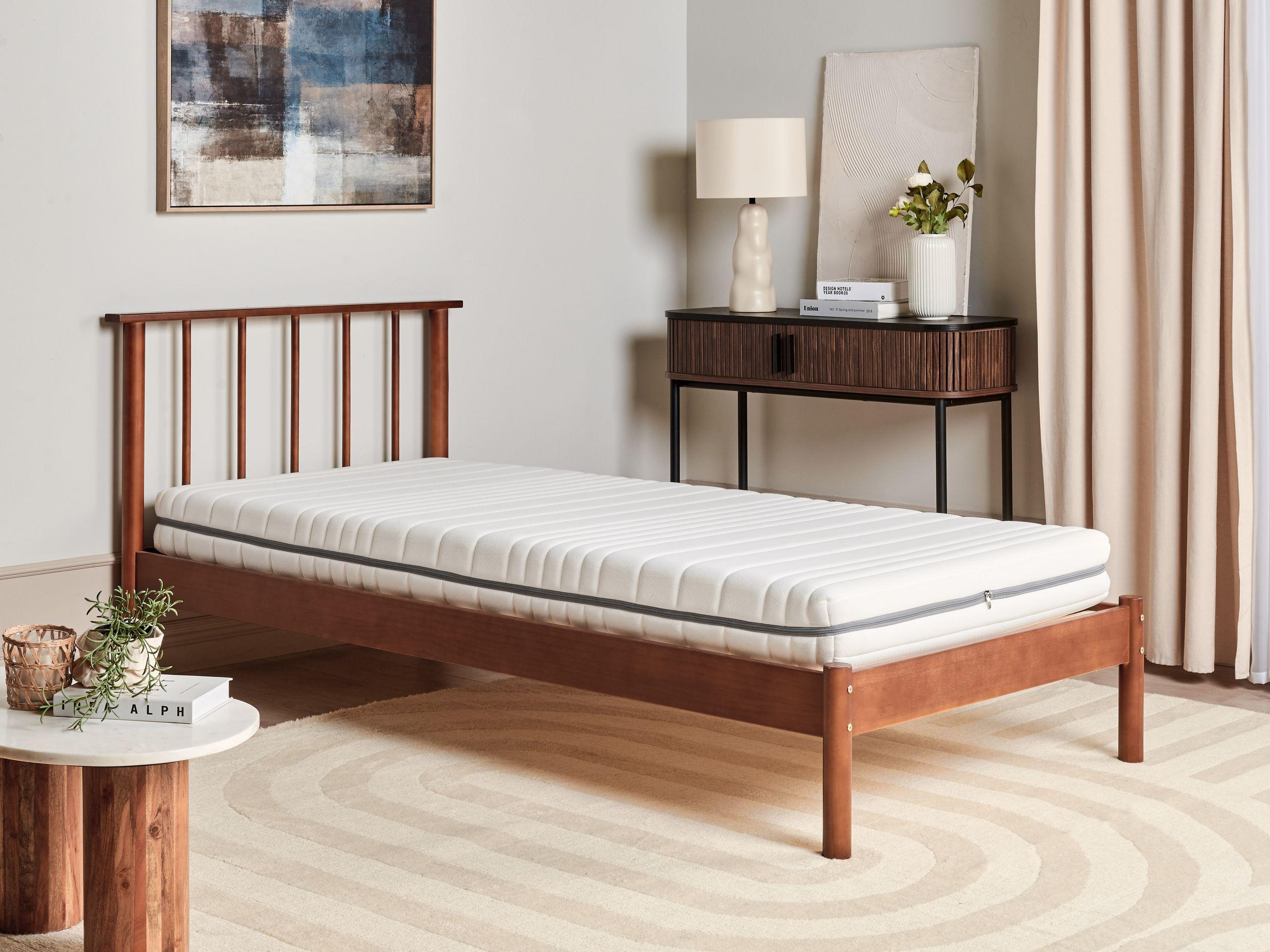 Beliani Schaummatratze aus PU-Schaum ENCHANT