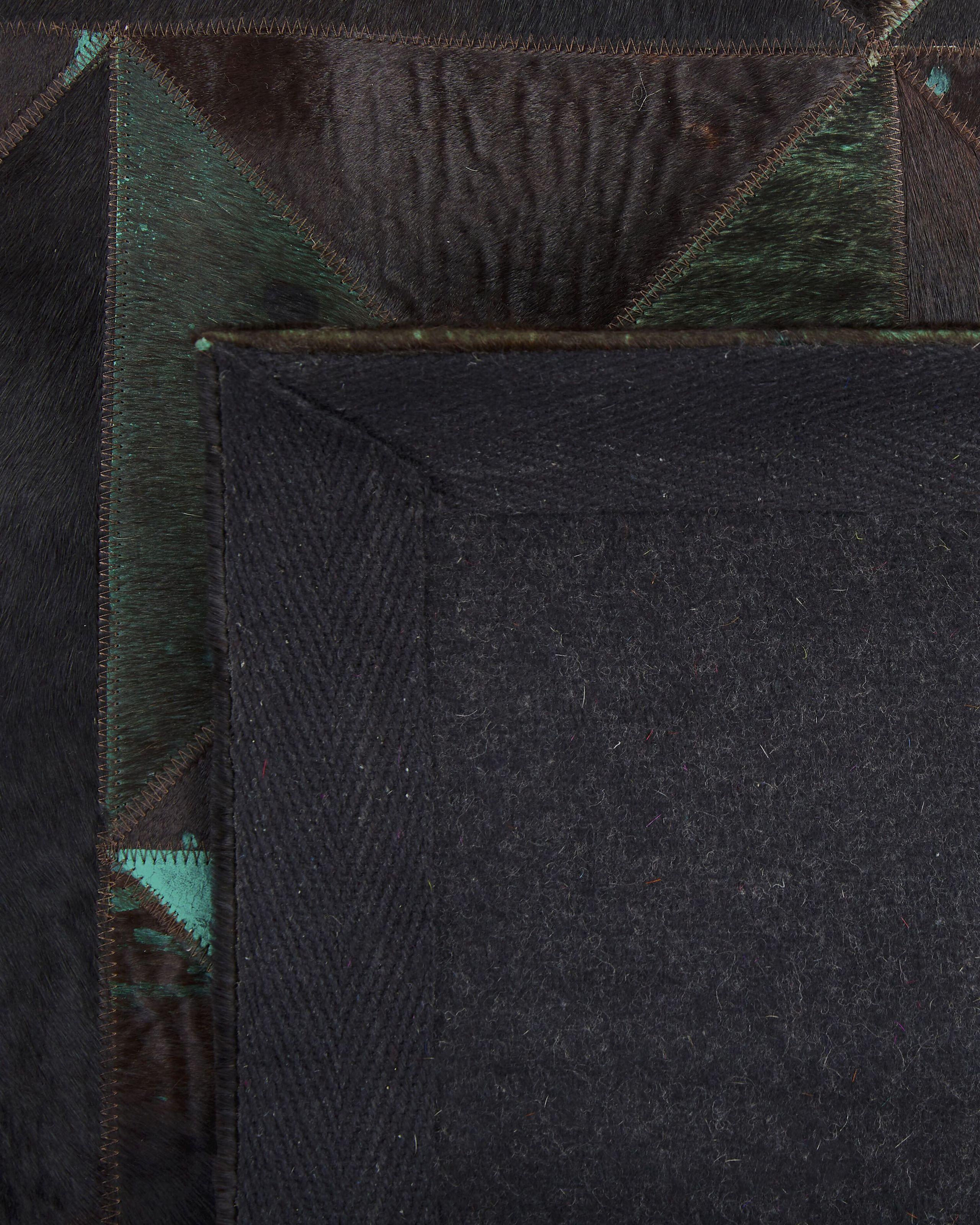 Beliani Teppich aus Kuhfell Modern ATALAN