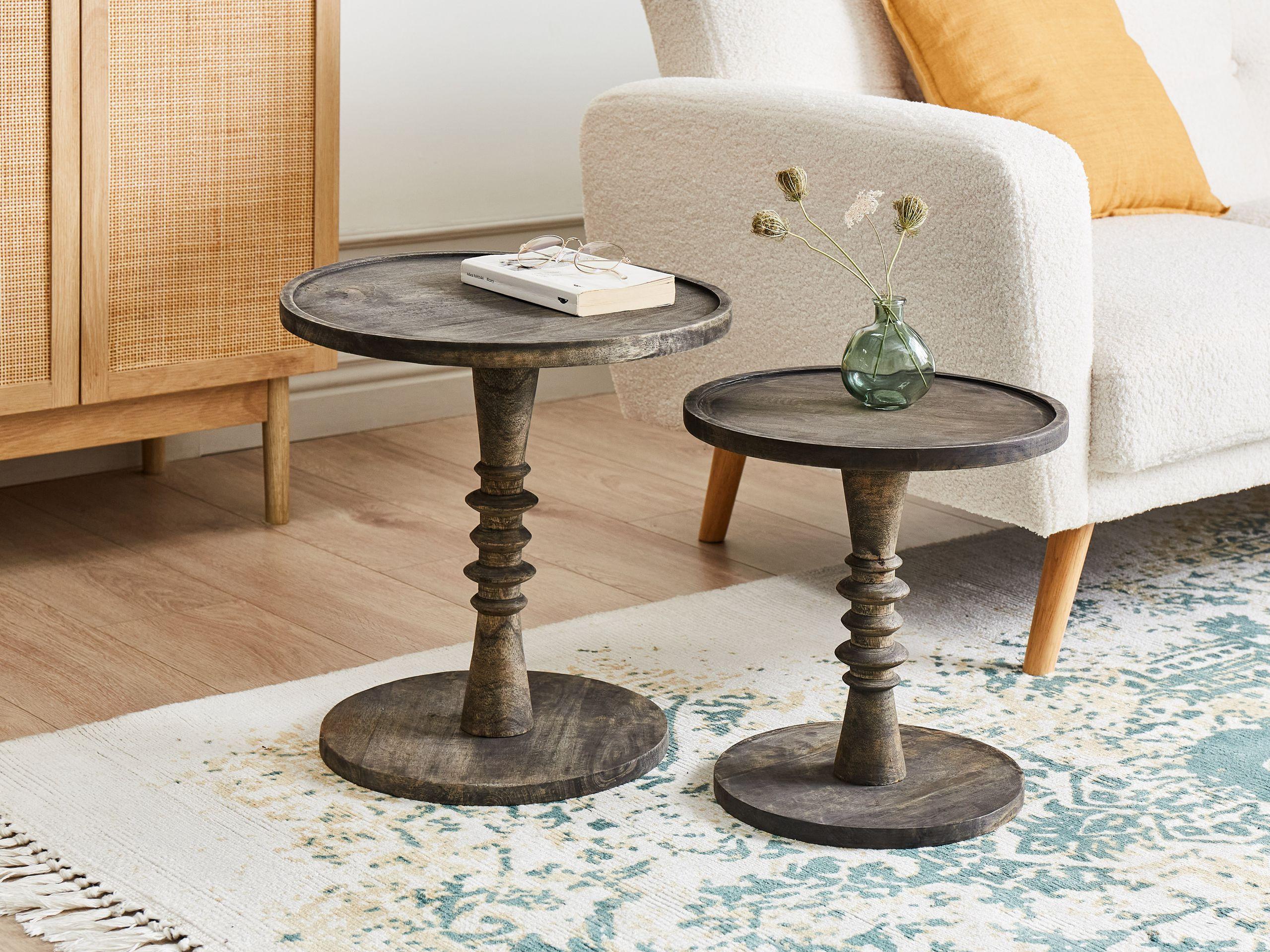 Beliani Beistelltisch 2er Set aus Mangoholz Rustikal THALIA