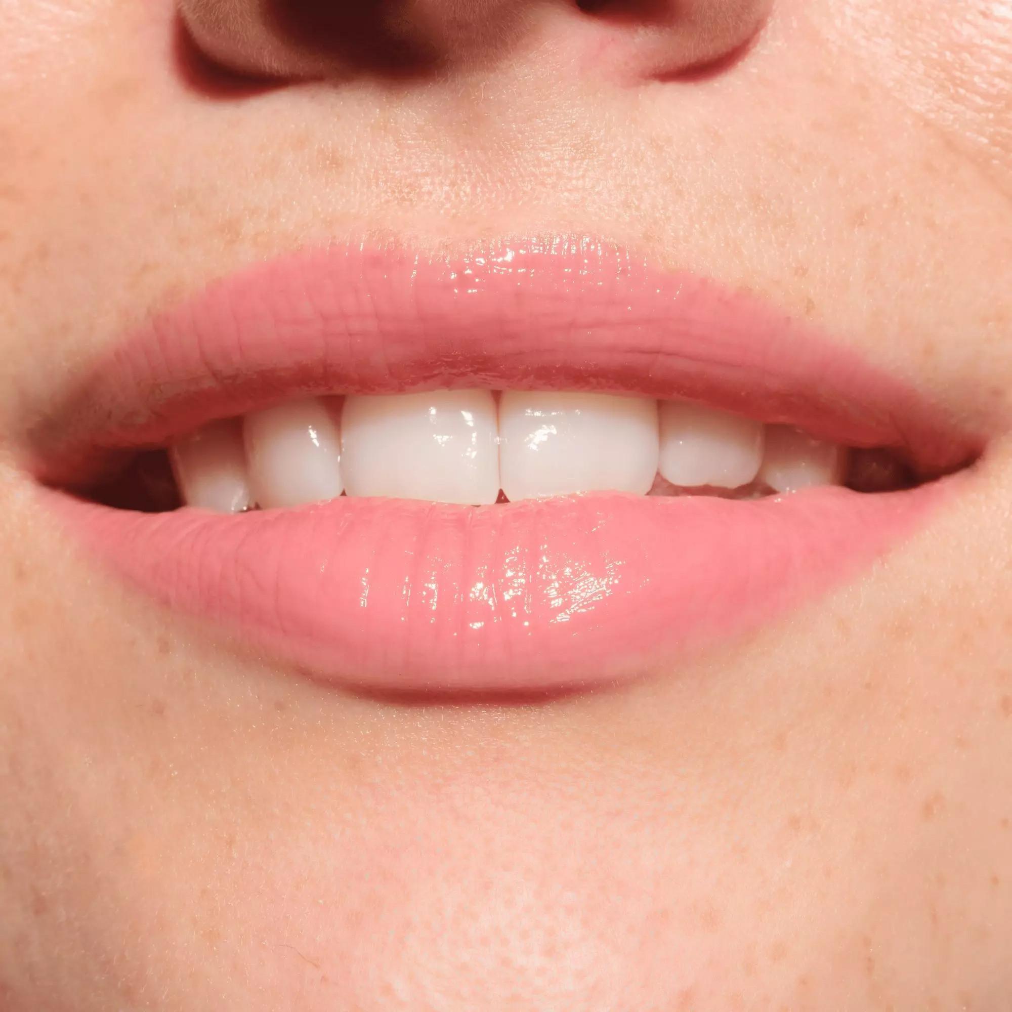 CATRICE Melt & Plump Juicy Lip Plumper