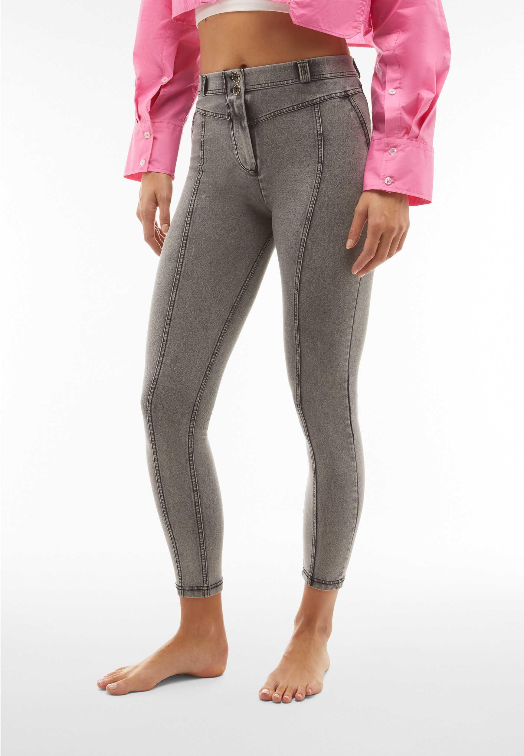 FREDDY WR.UP Push-up Pants