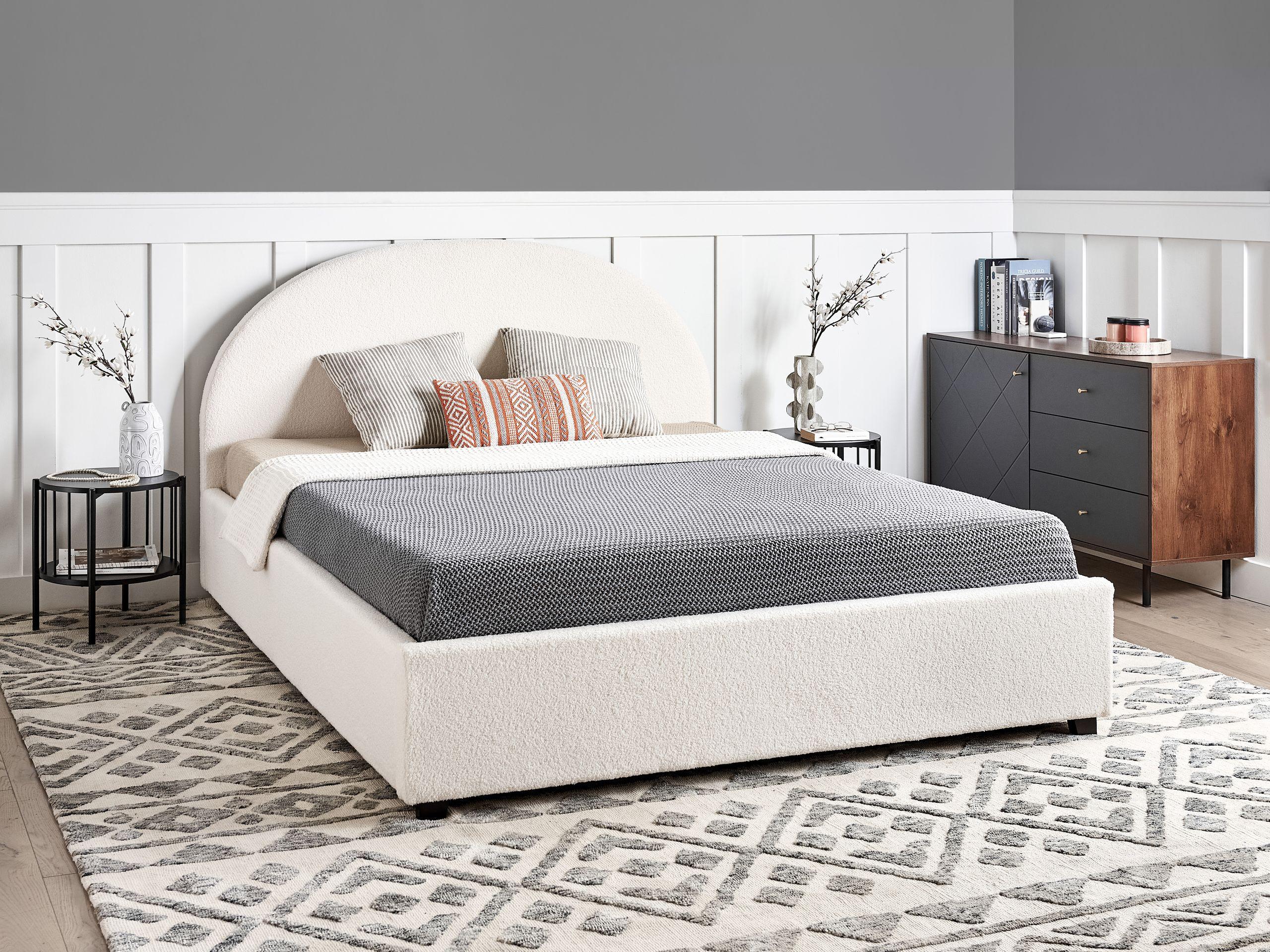 Beliani Bett mit Stauraum aus Bouclé Retro VAUCLUSE