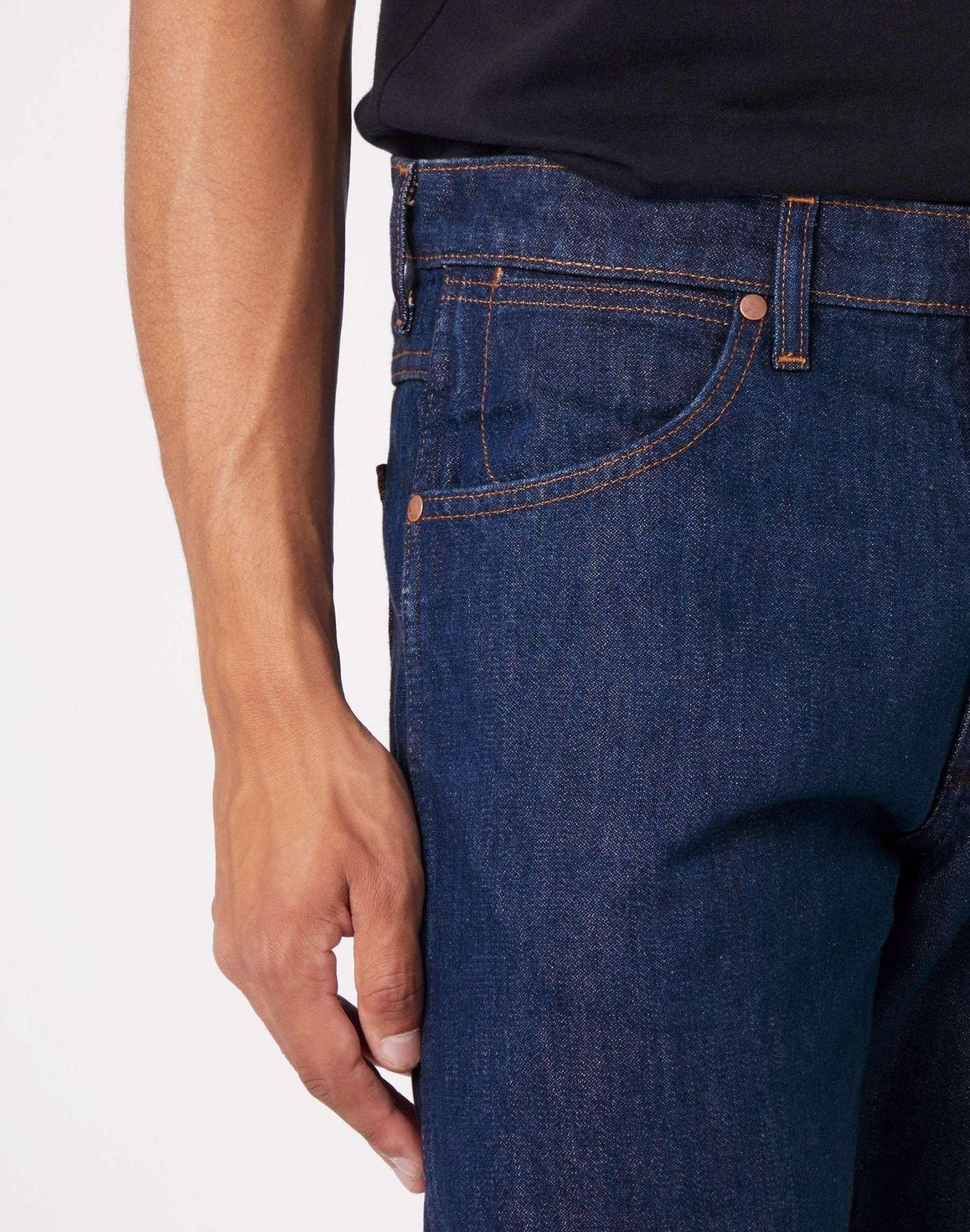 Wrangler Frontier Straight Leg Jeans