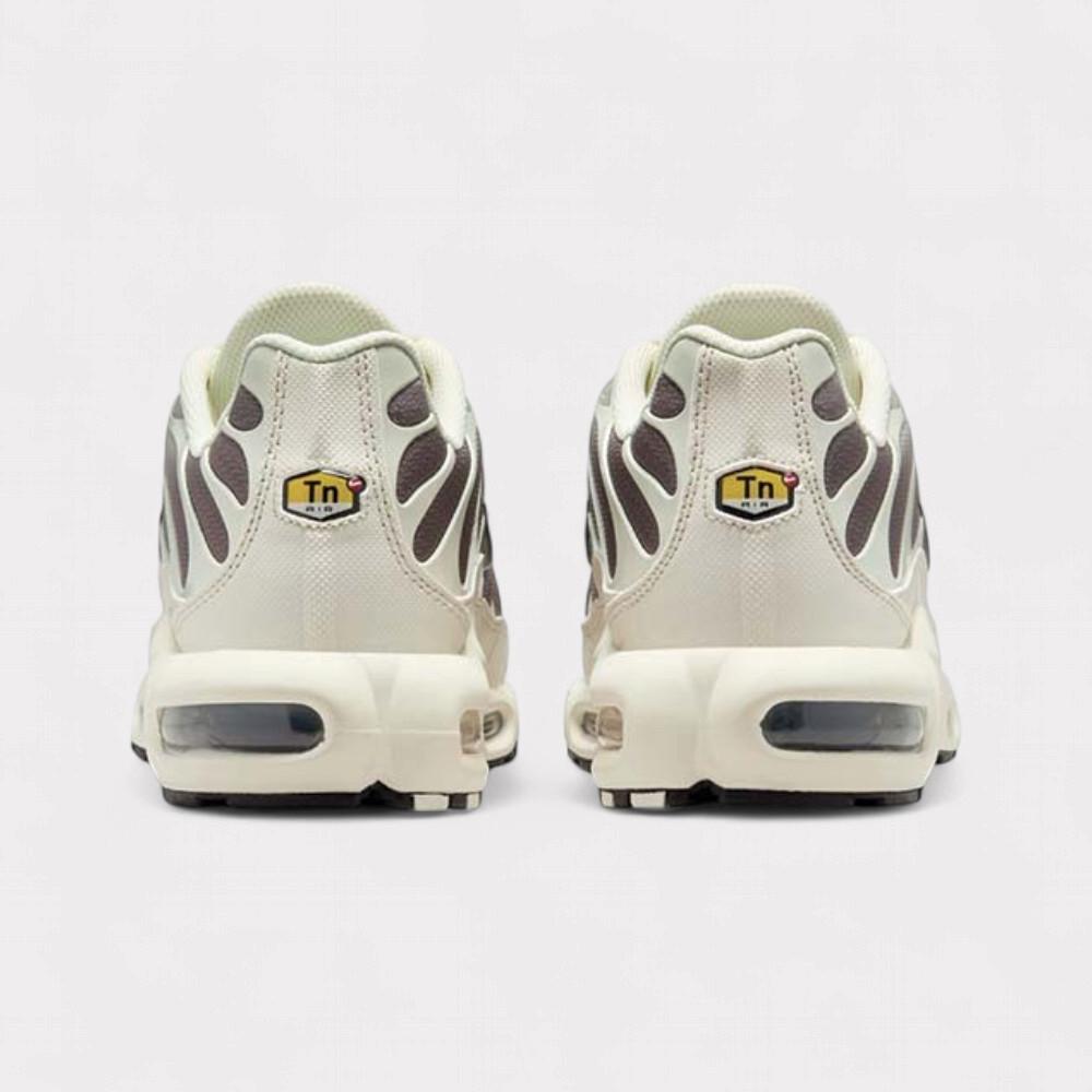 NIKE Air Max Plus - Light Orewood