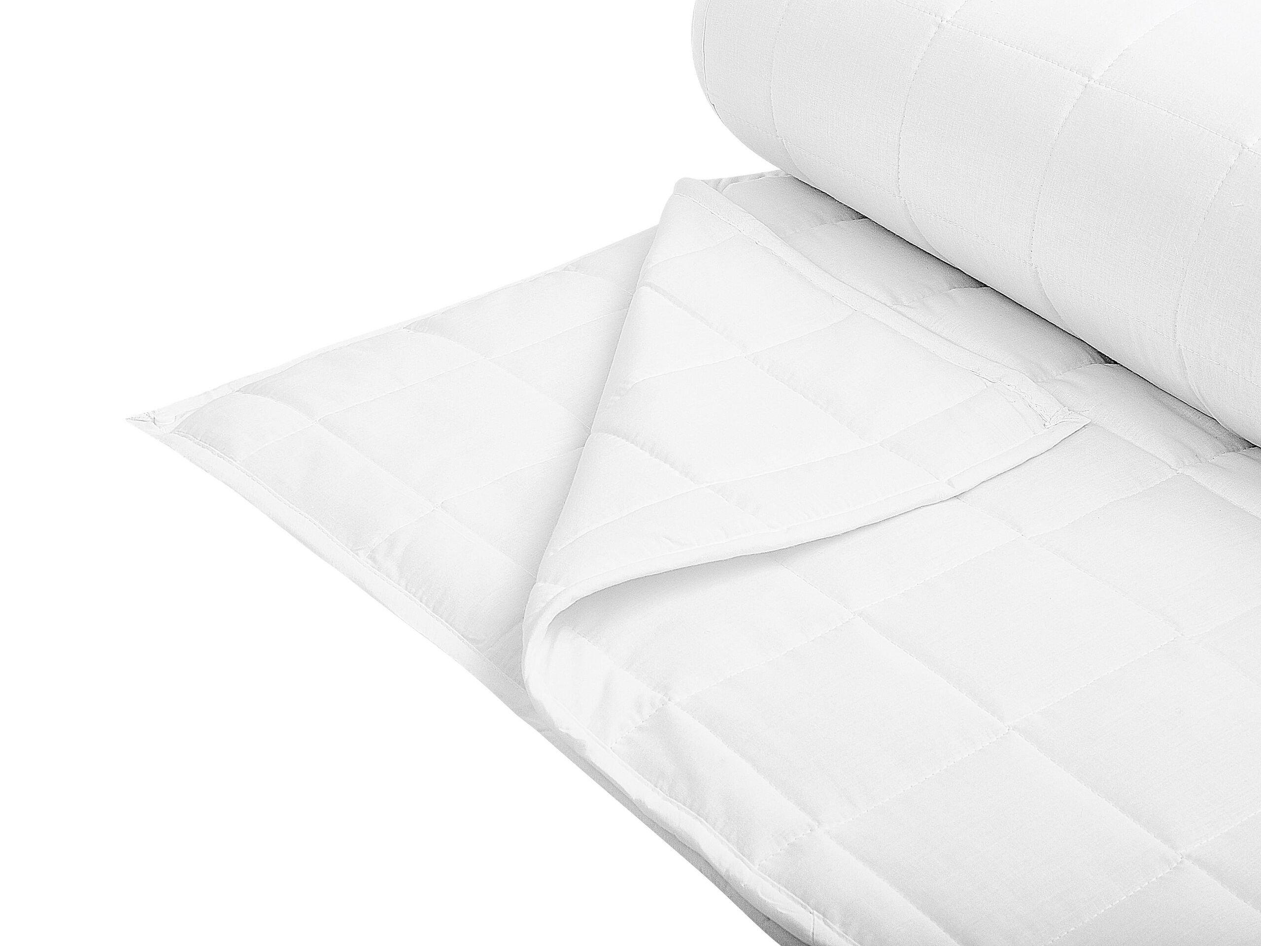 Beliani Zweilagige Ganzjahresbettdecke aus Polyester KORAB