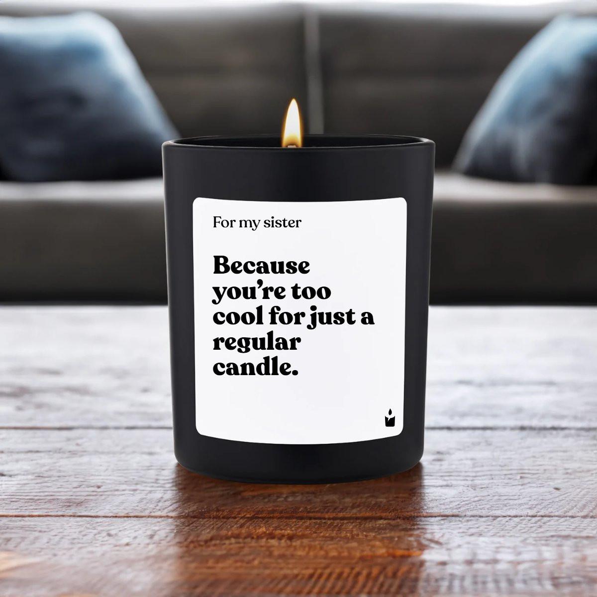 CandleHand Duftkerze Woody For my sister because you’re too cool for just a regular candle.