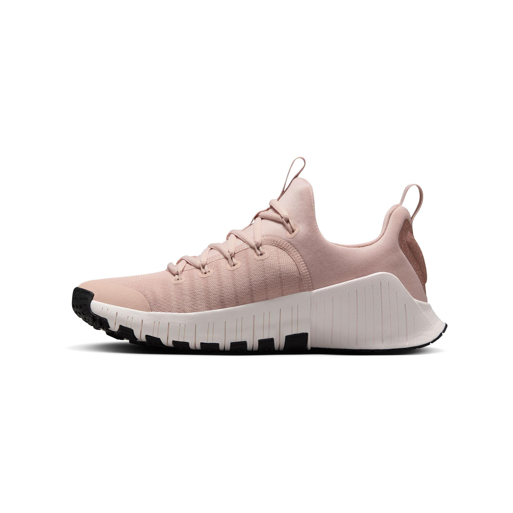 NIKE Wmns Free Metcon 6 Prm Training-Schuhe