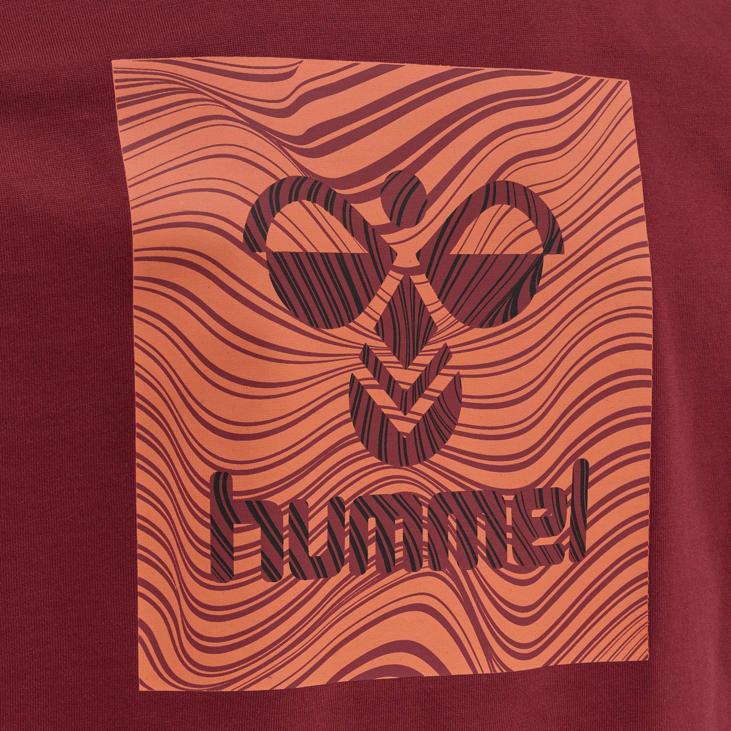 Hummel t-shirt