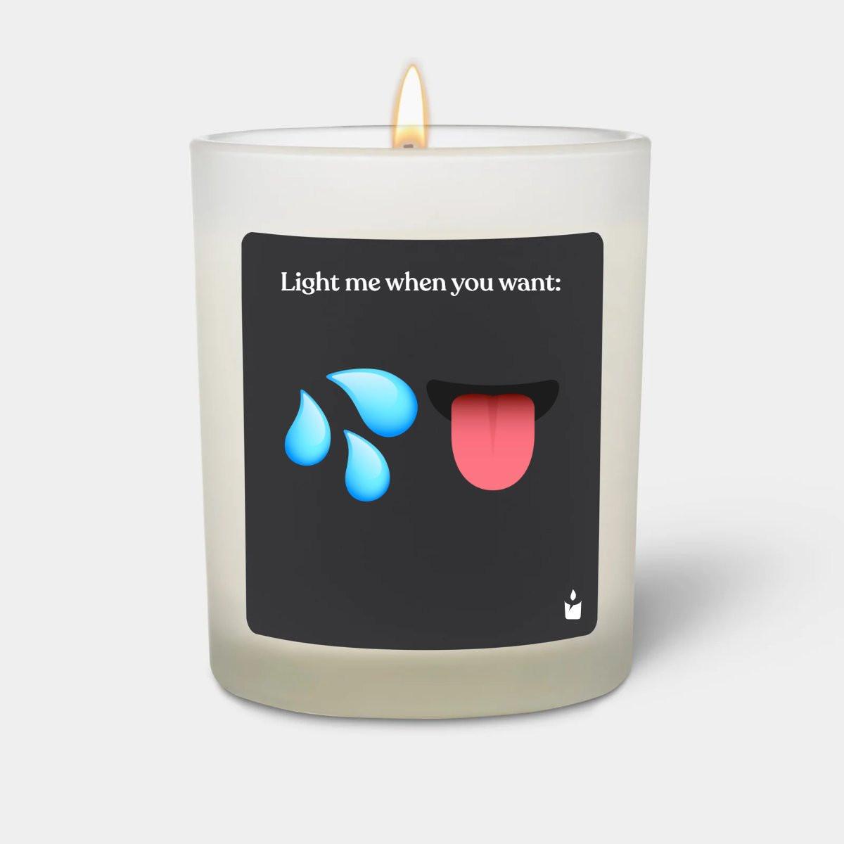 CandleHand Duftkerze Woody Light this candle when you want…