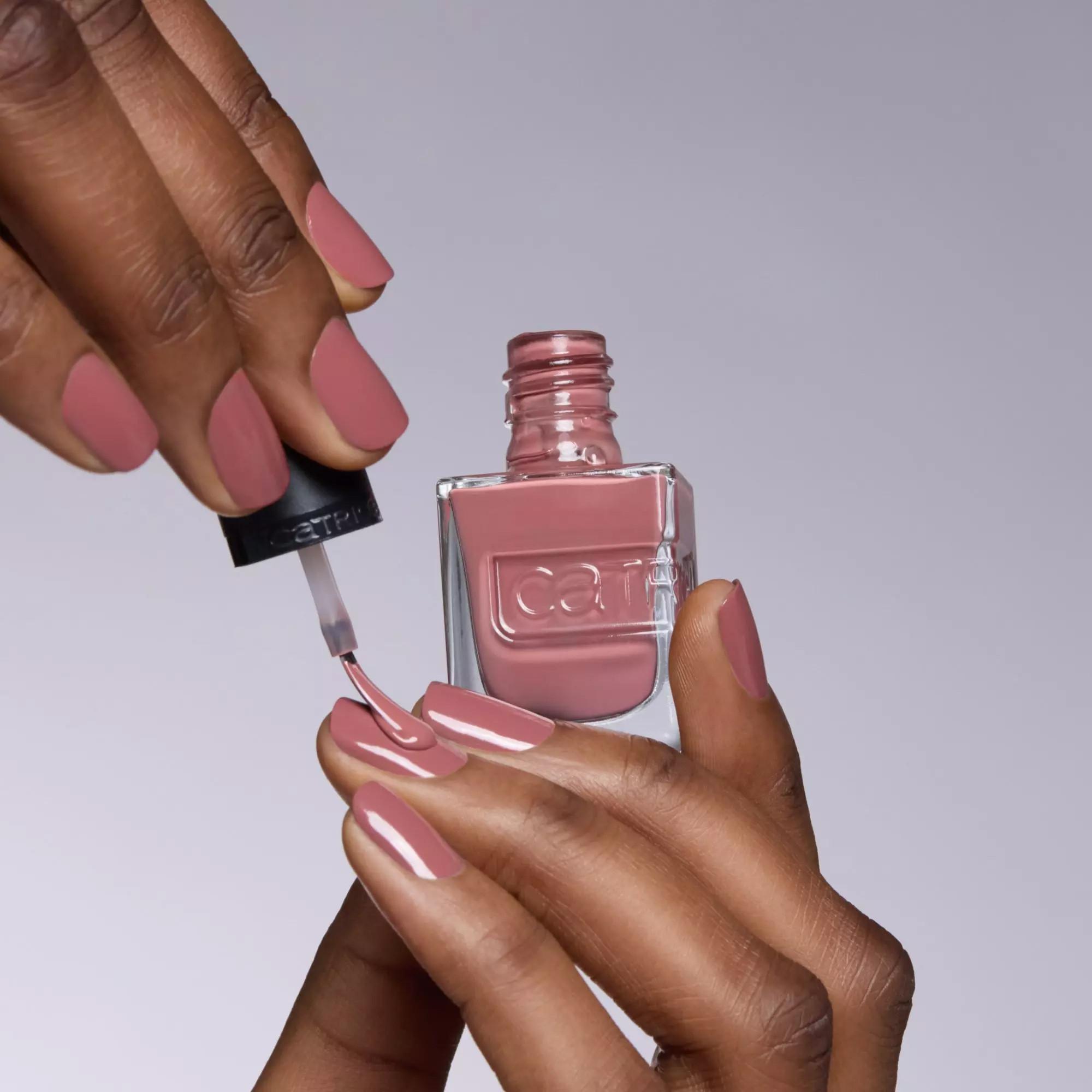 CATRICE GEL AFFAIR Nail Lacquer