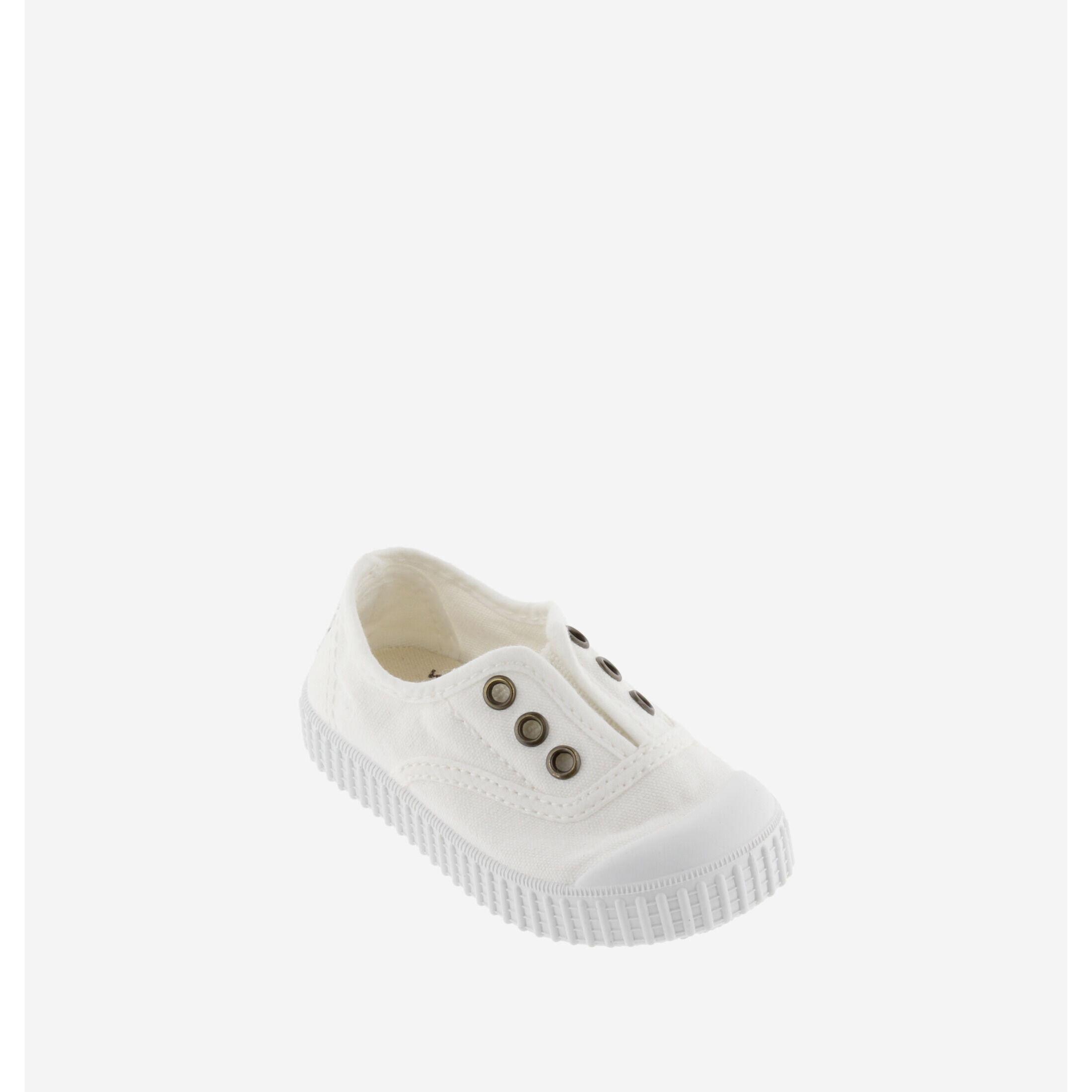 Victoria sneakers 1915
