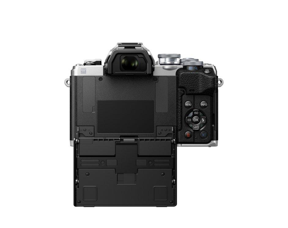 OLYMPUS OM-D E‑M10 Mark IV + ED 14-42mm F3.5-5.6 EZ