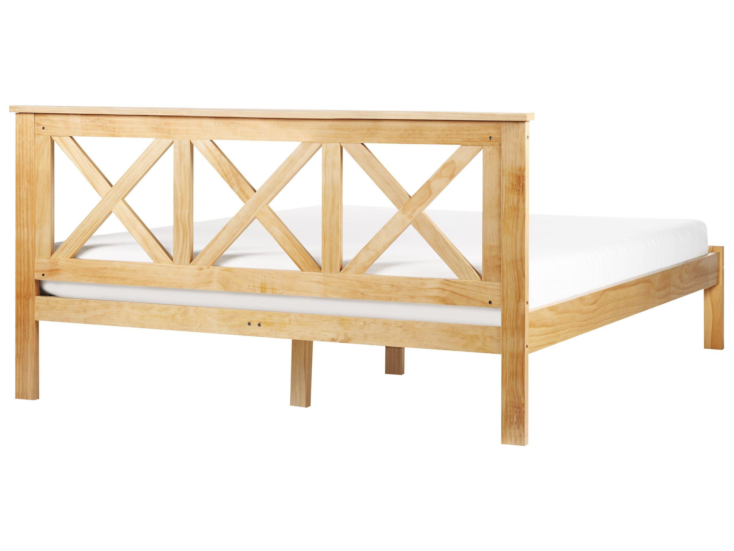 Beliani Bett mit Lattenrost aus Kiefernholz Klassisch TANNAY