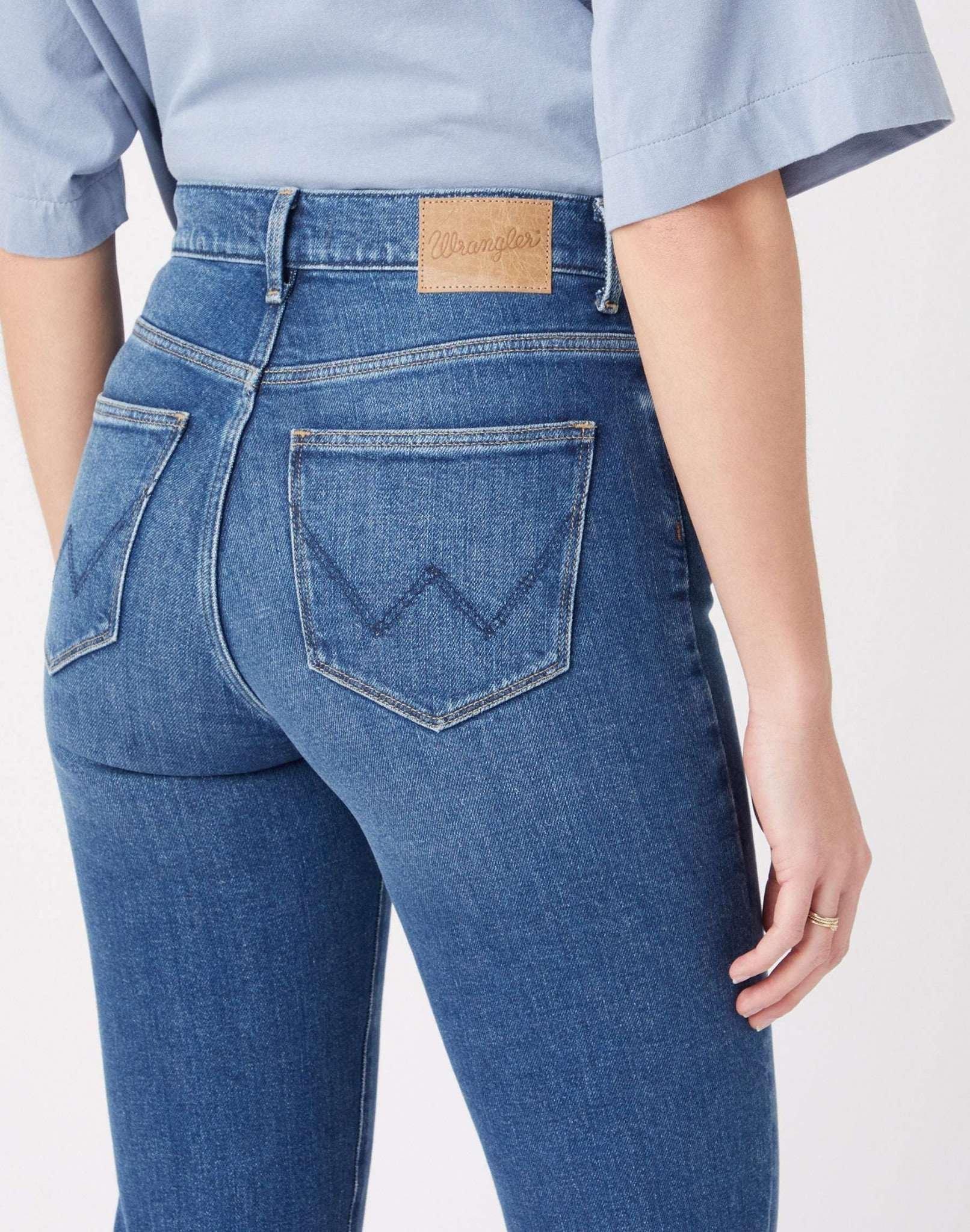 Wrangler Straight Leg Jeans