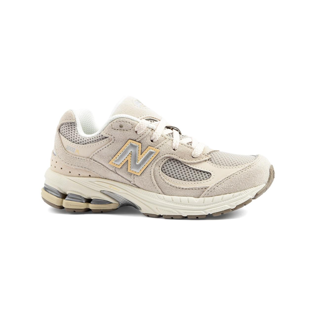 new balance 2002