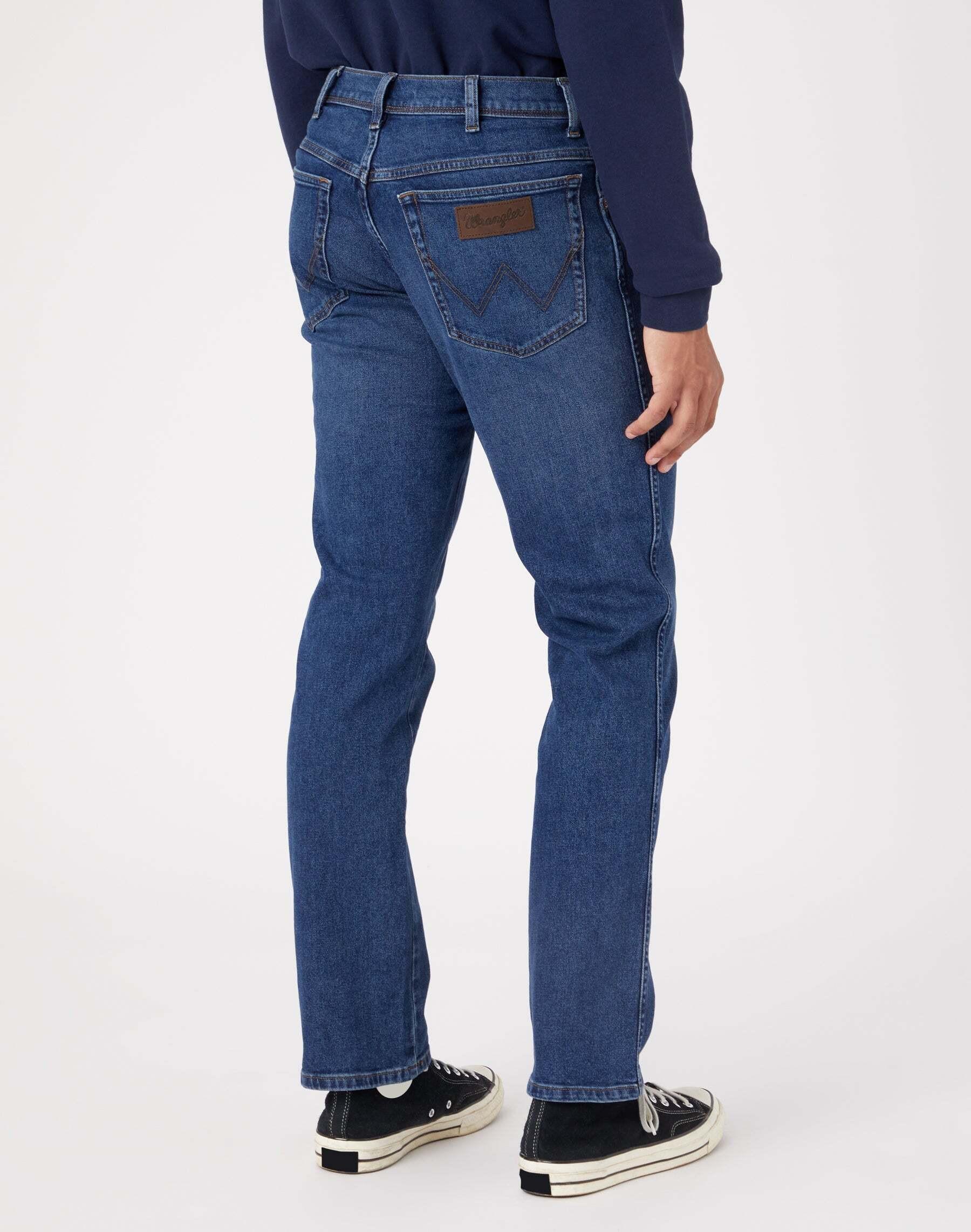 Wrangler Texas Straight Leg Regular Fit Jeans
