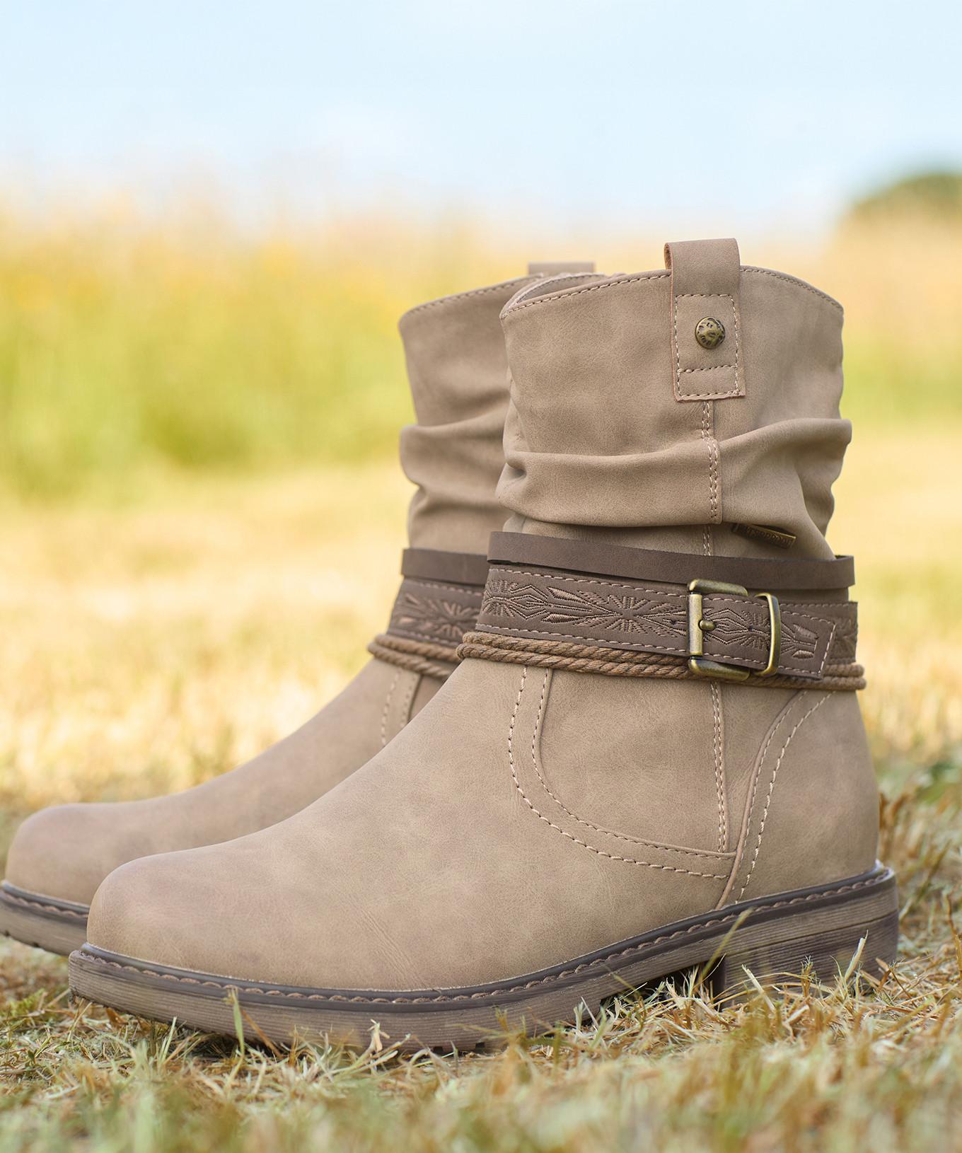 Joe Browns Stiefeletten mit gewebtem Muster und Schnallenriemen