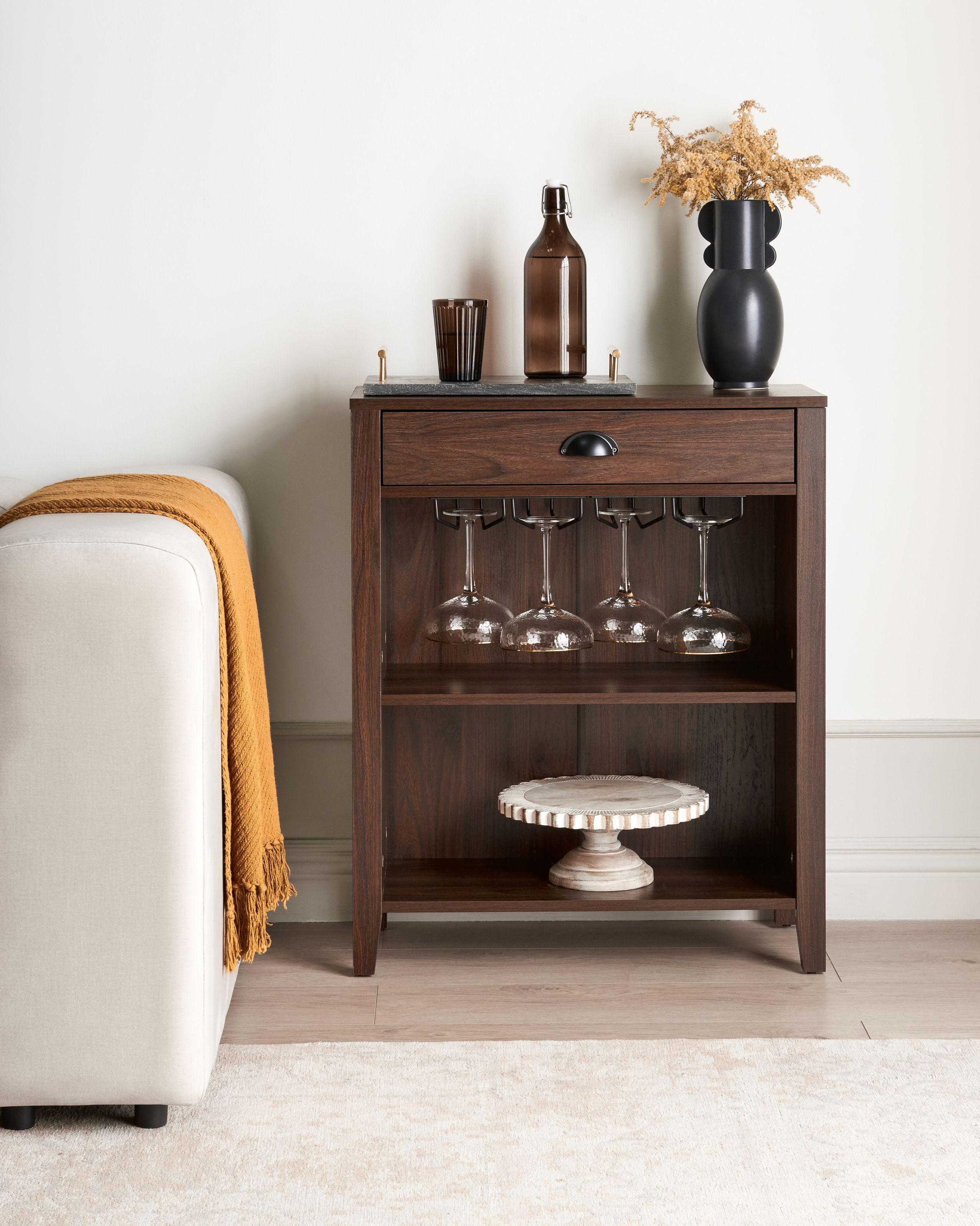 Beliani Sideboard aus Faserplatte Klassisch WALKERSTON
