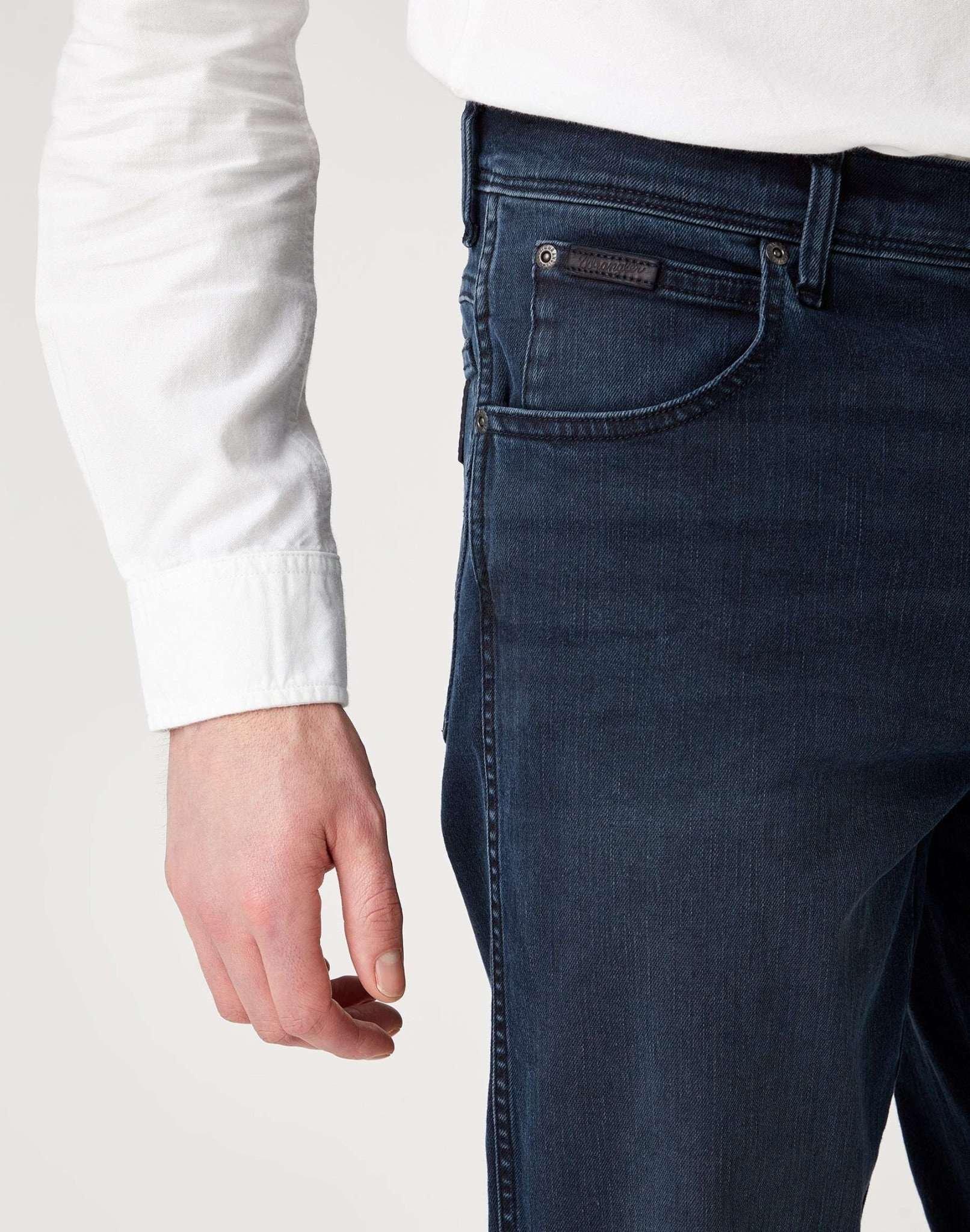 Wrangler Texas Slim Straight Leg Jeans