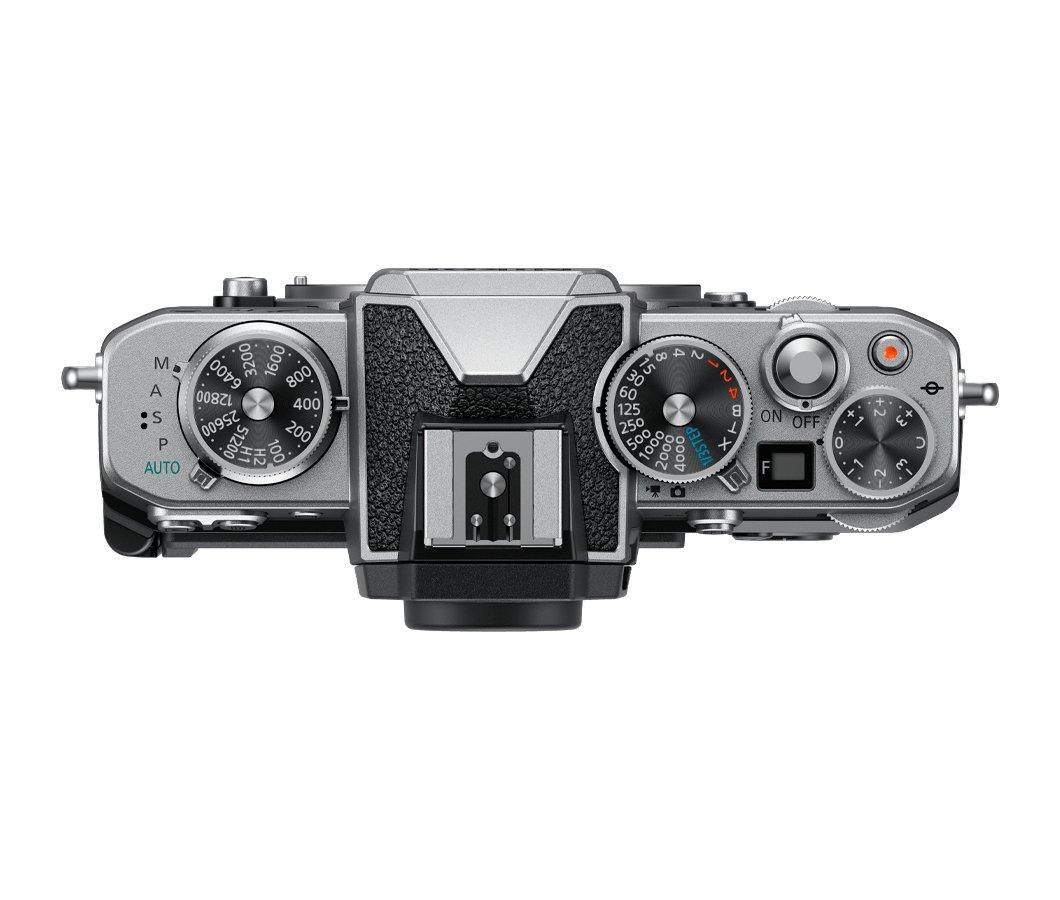 Nikon Z fc + 28 SE-kit