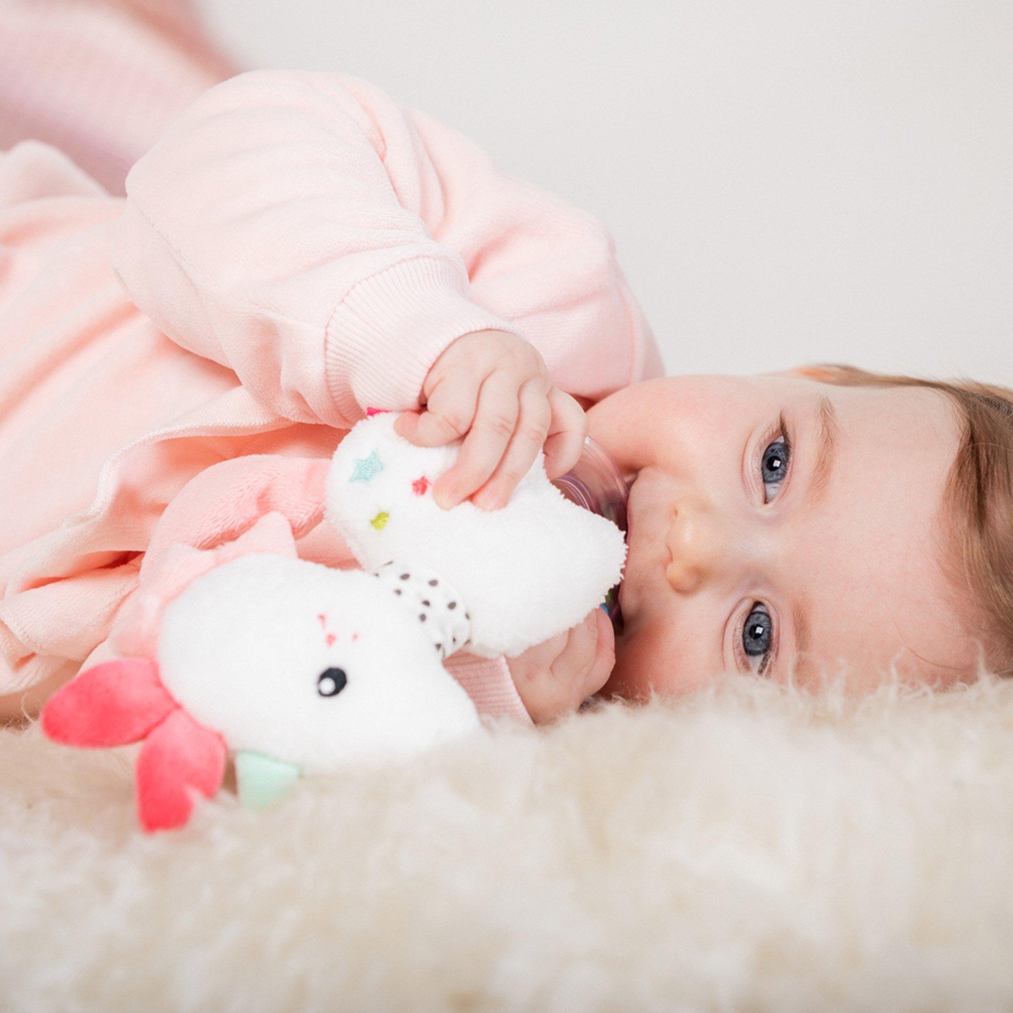 Fehn Aiko & Yuki Rasselring