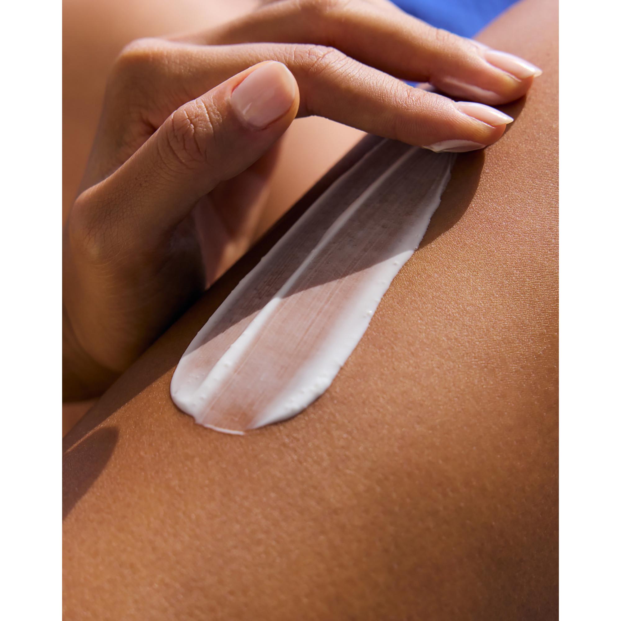 NIVEA Reichhaltig Body Milk