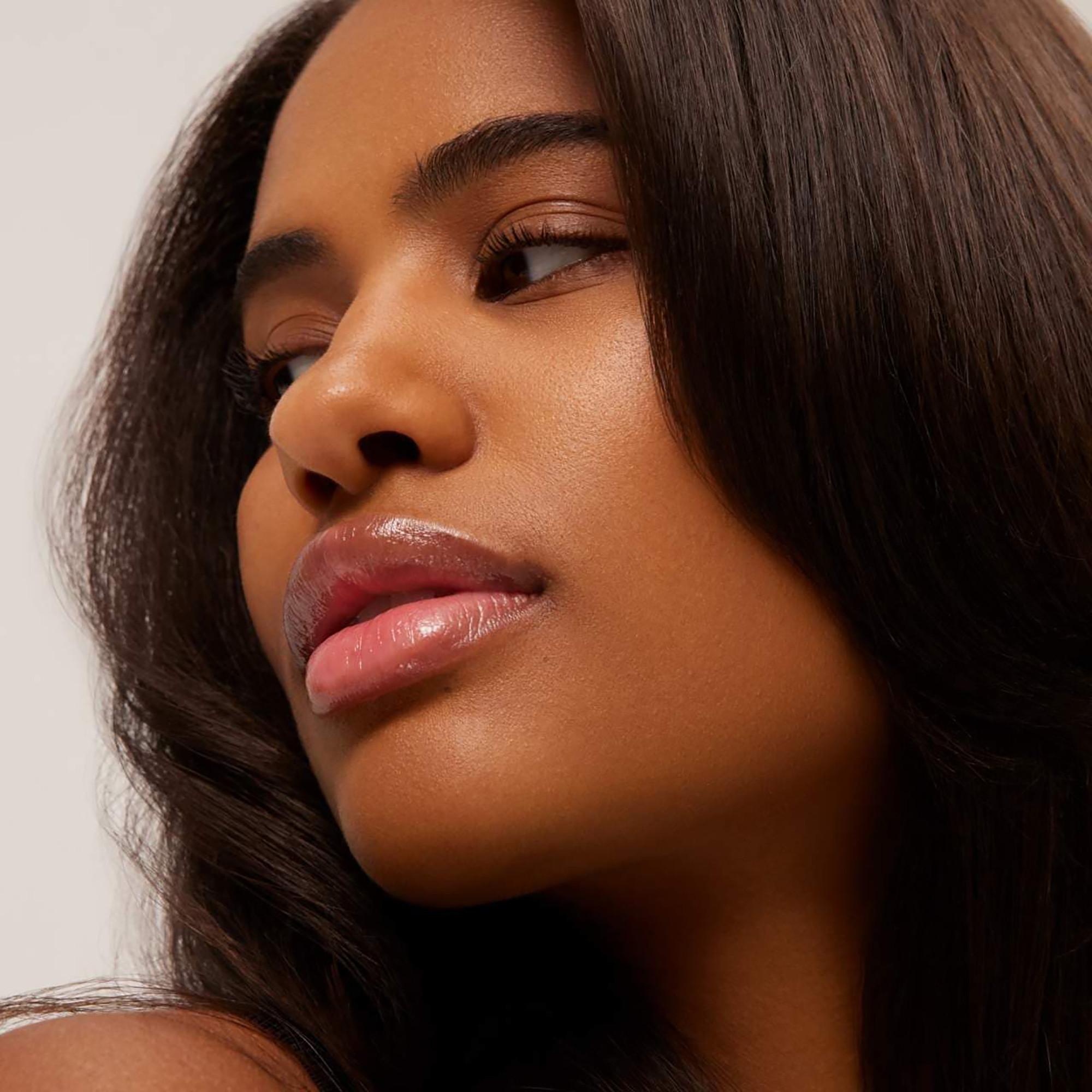 SUMMER FRIDAYS Lippenbalsam - feuchtigkeitsspendende Lippenpflege