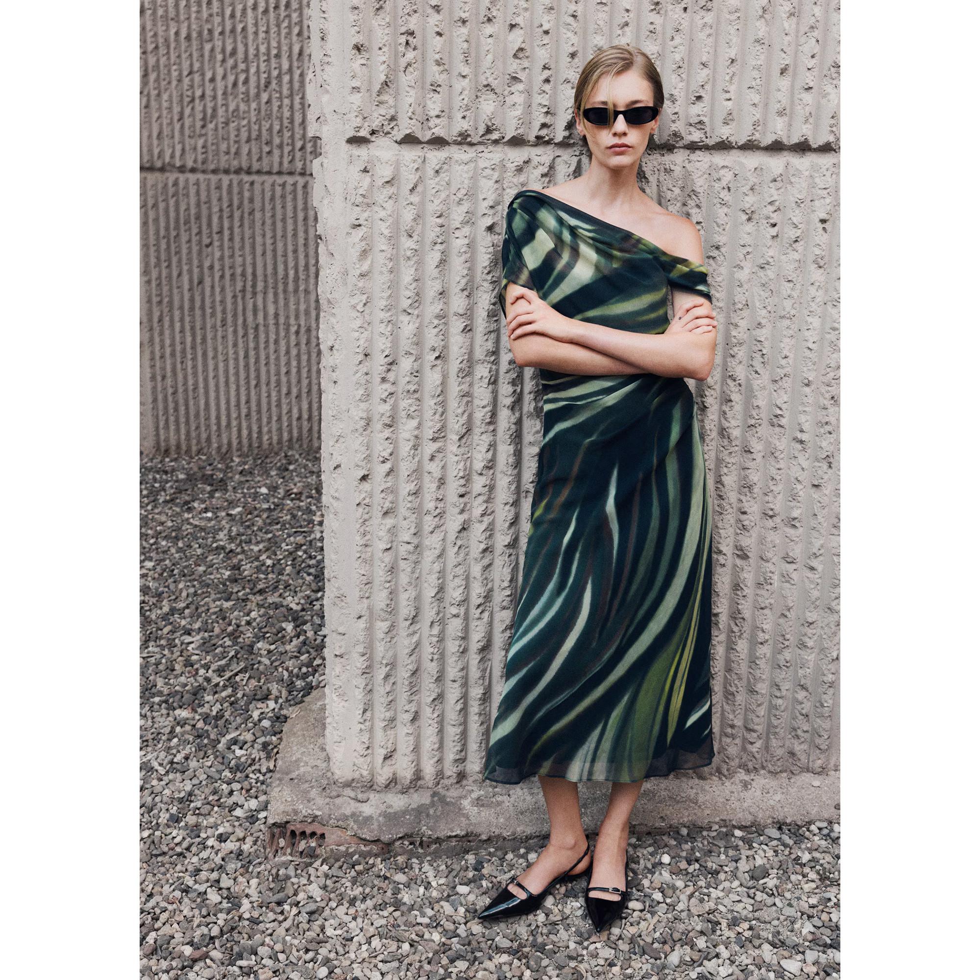 MANGO DONNY Bedrucktes Flared Kleid