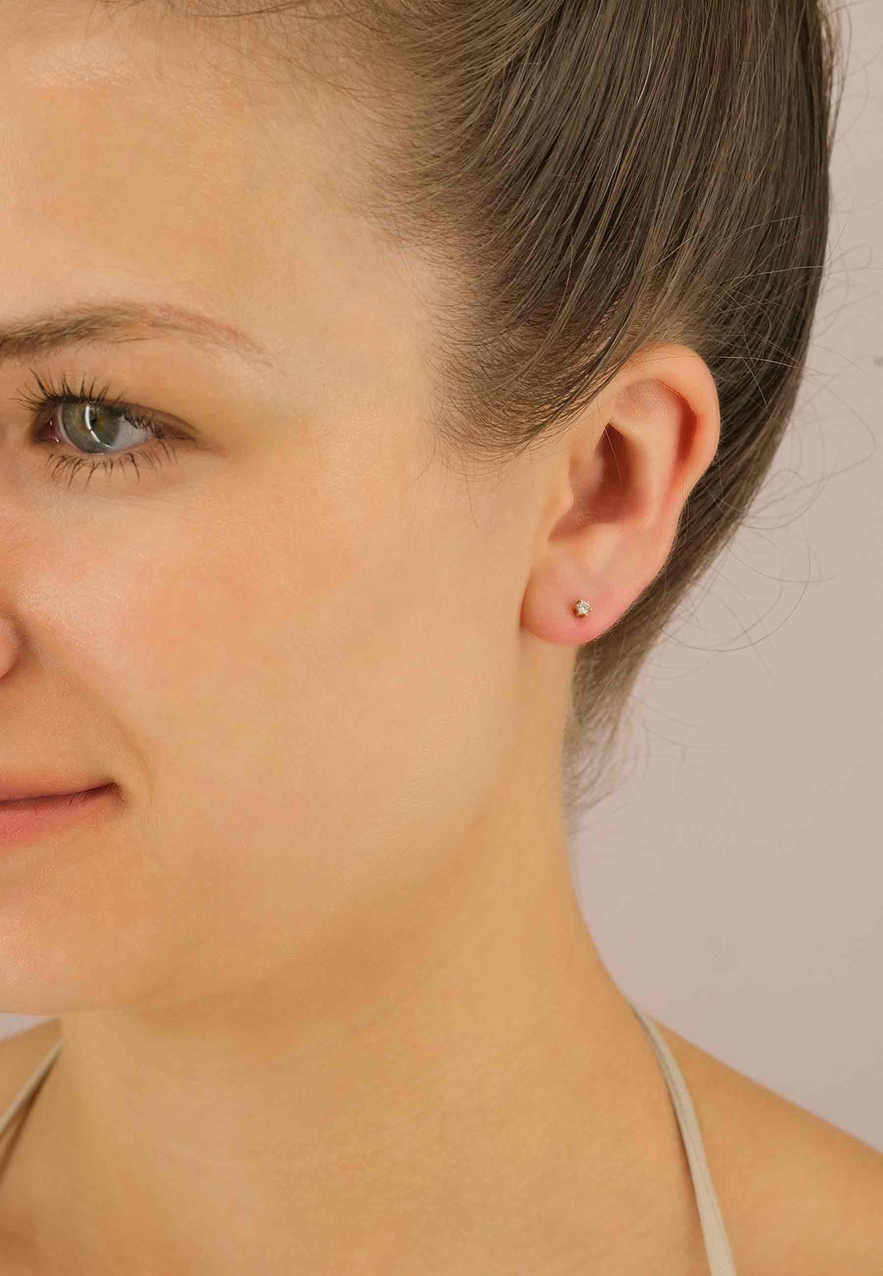 MUAU Schmuck Solitär Ohrstecker 6-Griff-Fassung Gelbgold 750 Brillanten 0.10ct. 4mm