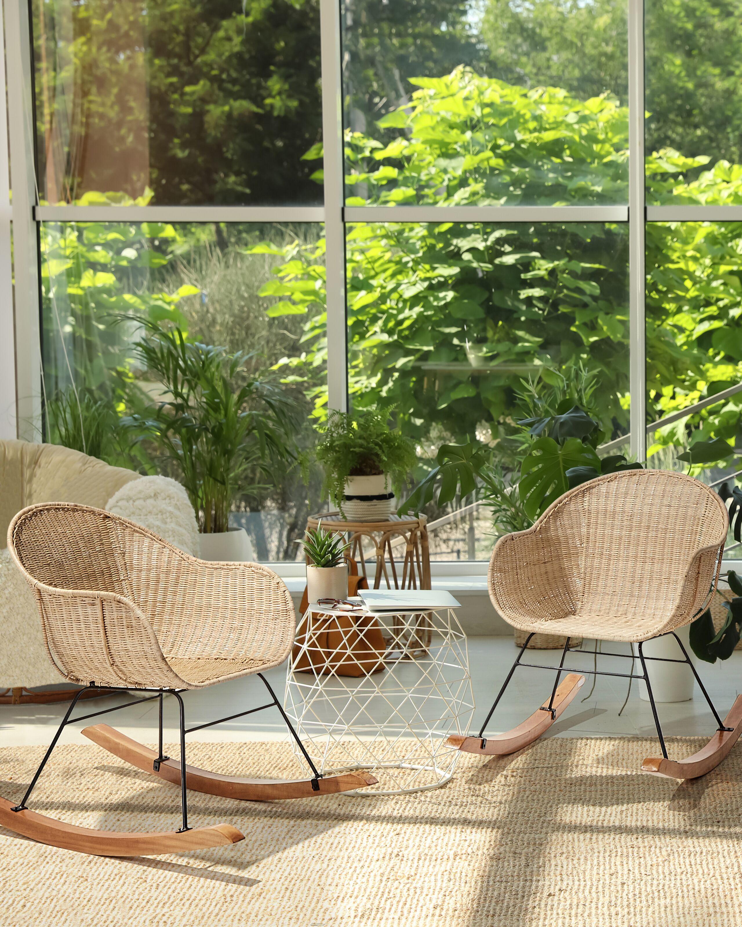 Beliani Schaukelstühle 2er Set aus Rattan Boho LAVINIO