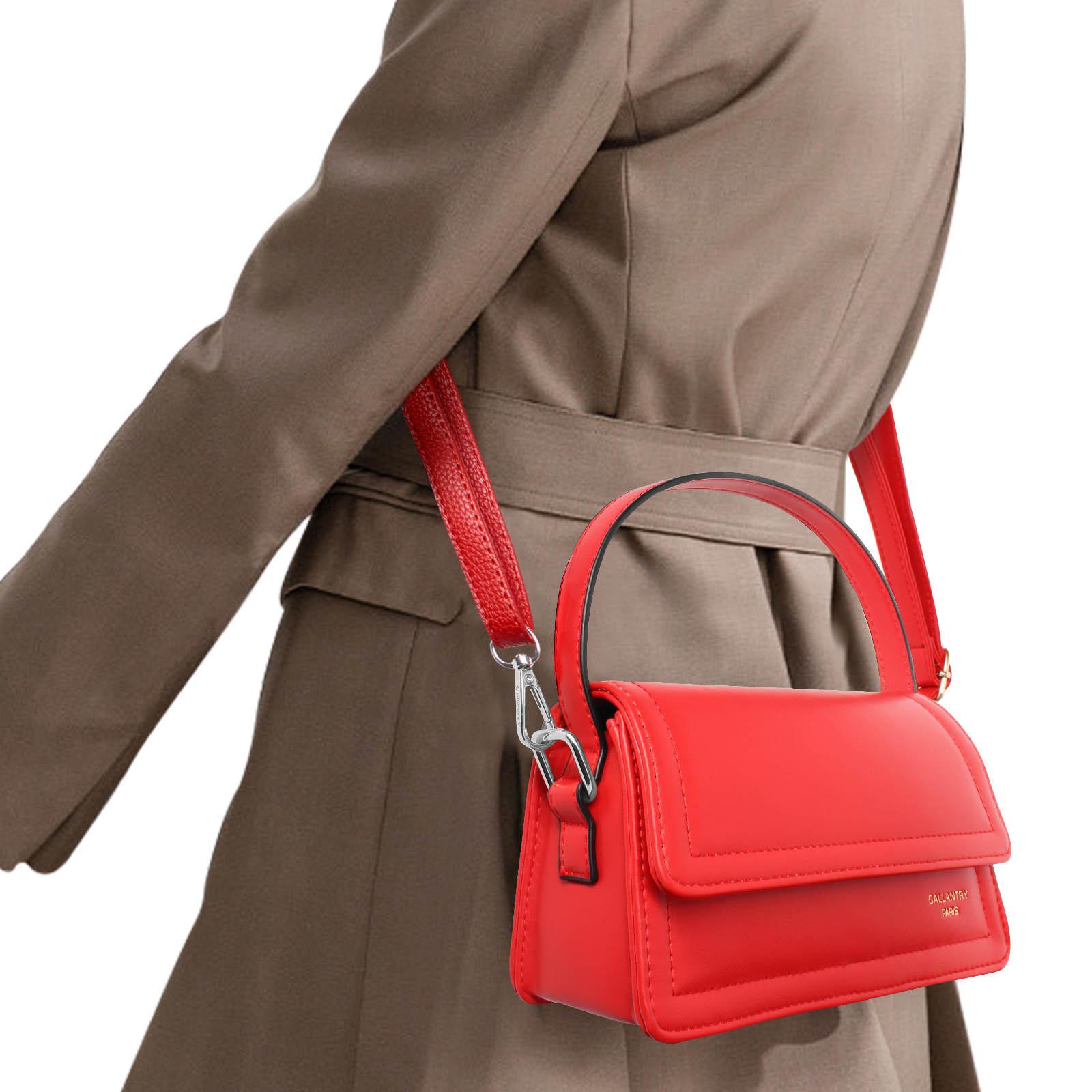 Gallantry Glatte Handtasche aus Kunstleder in Rot