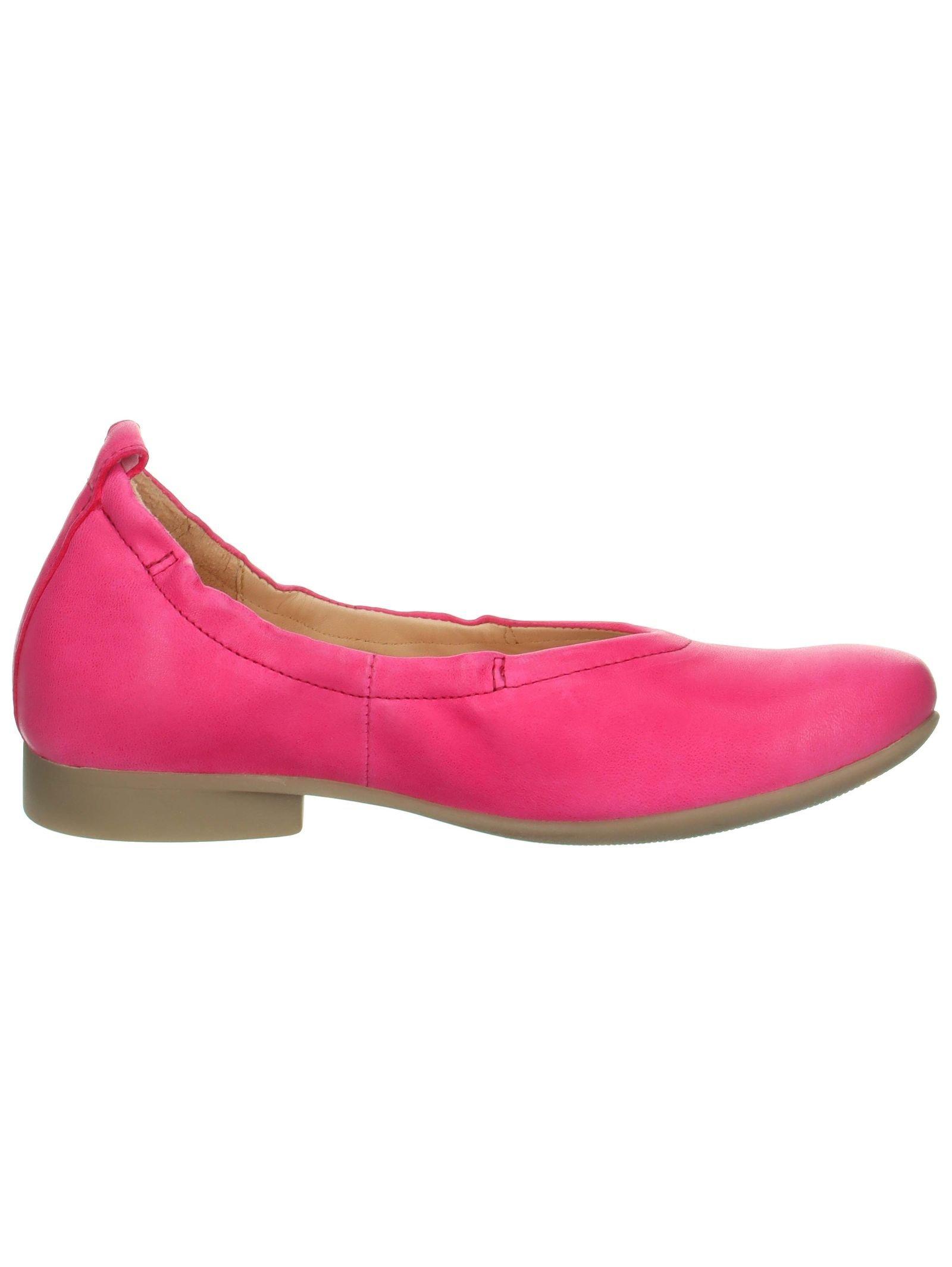 Think Ballerinas