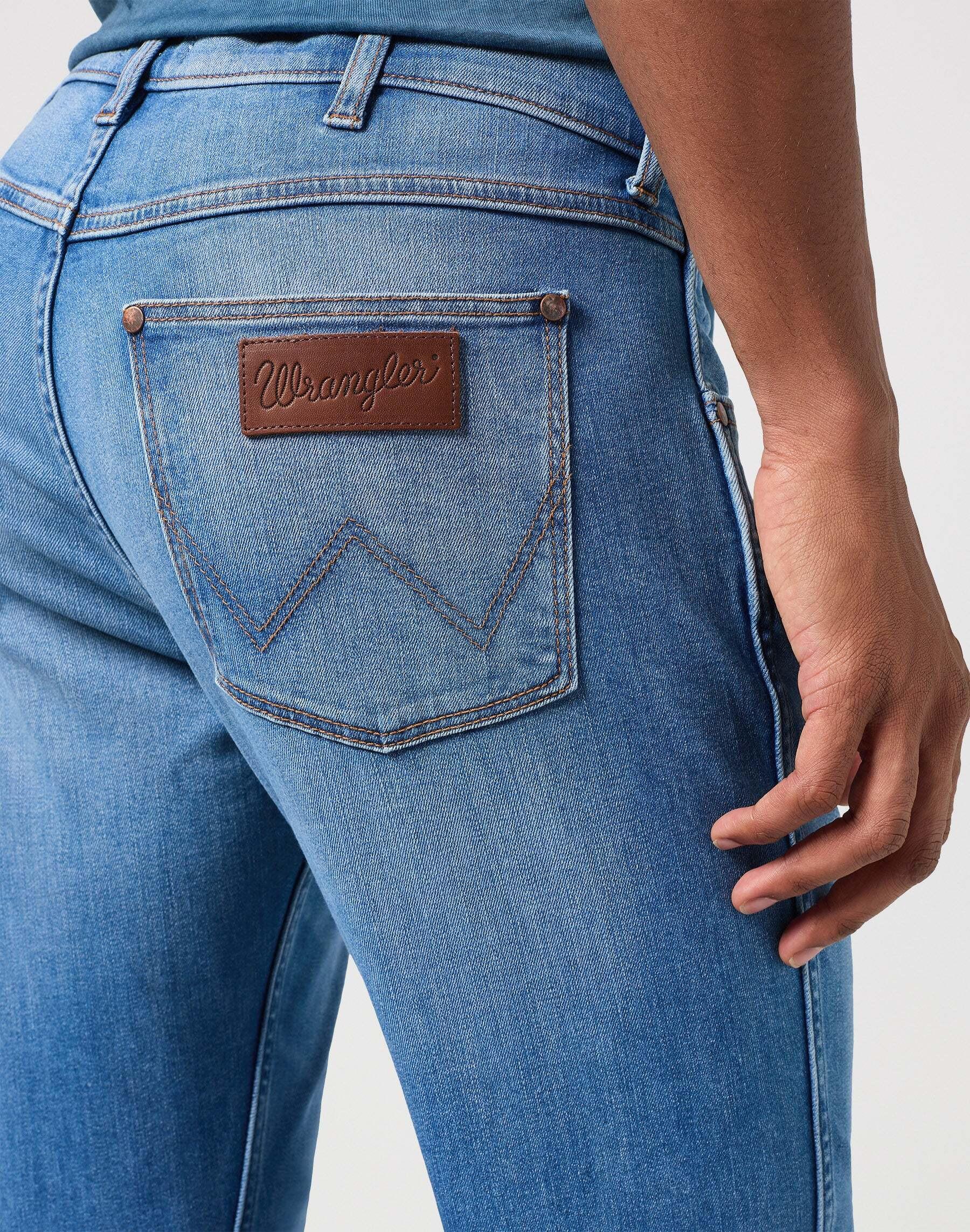 Wrangler Greensboro Low Stretch Straight Leg Jeans