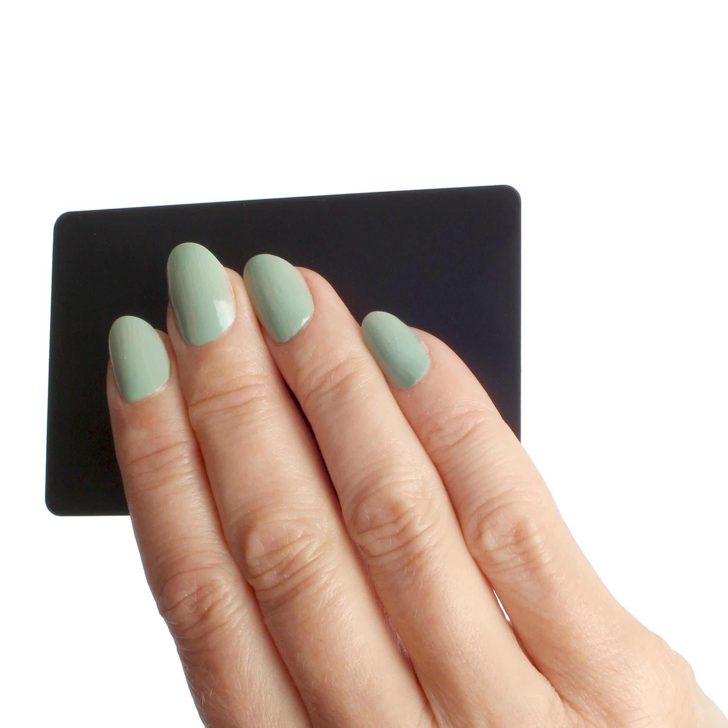 LAUED  bio-based Nagellack Cactus 2